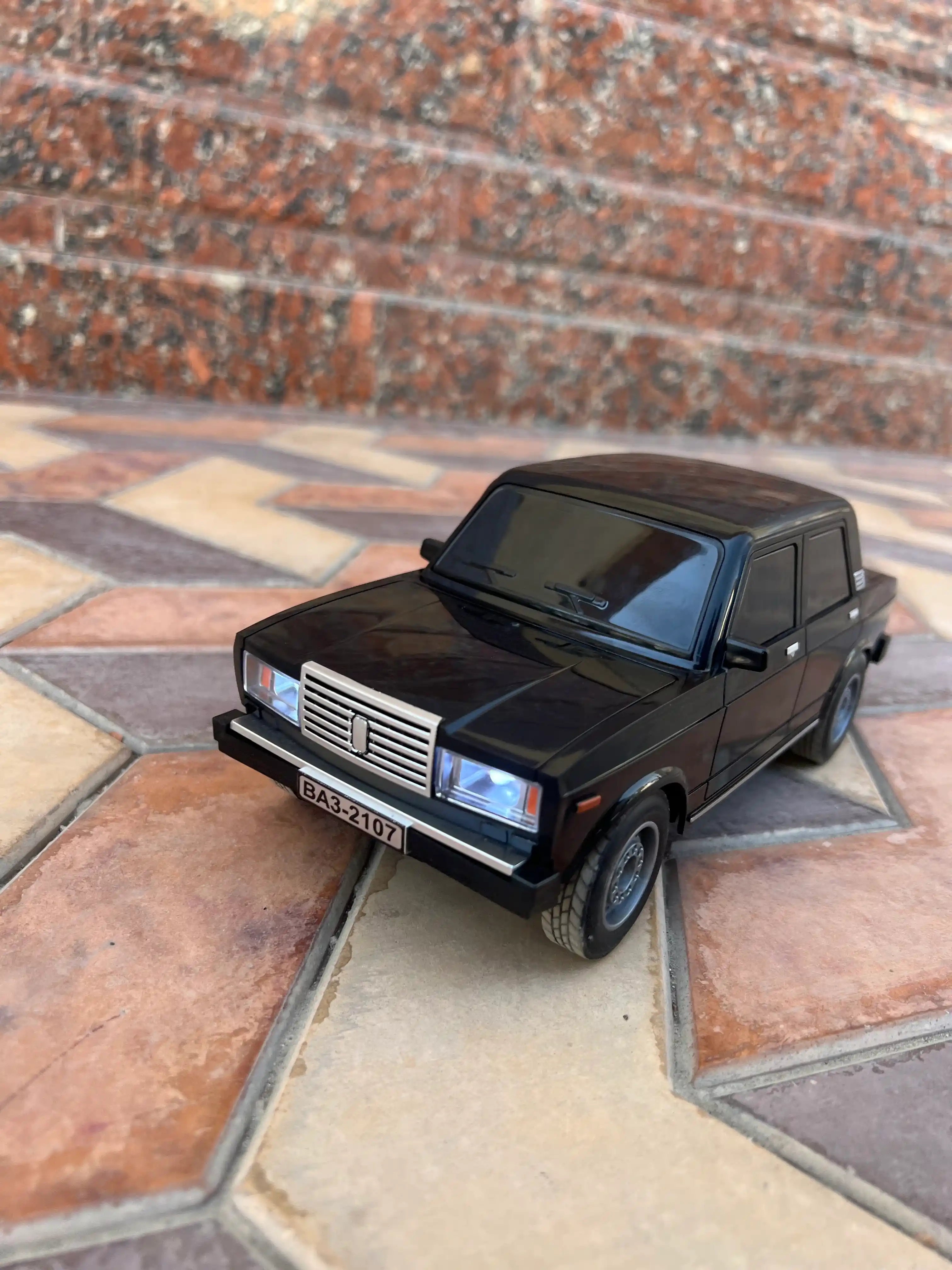 Машинка на пульте управления FIDGO Chevrolet Cobalt, 1:16, с аккумулятором