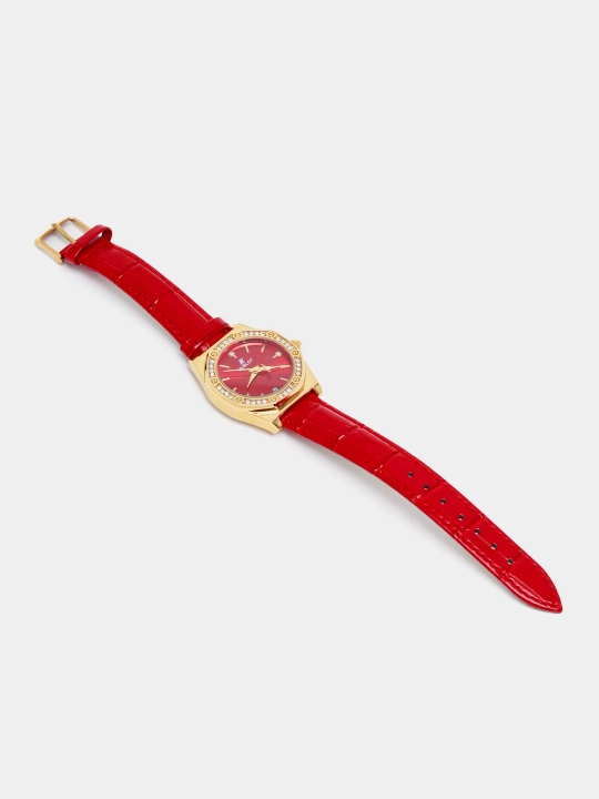 Ayollar uchun xar qanday uslubga mos keluvchi Hublot qo'l soati, qutisi bilan birga