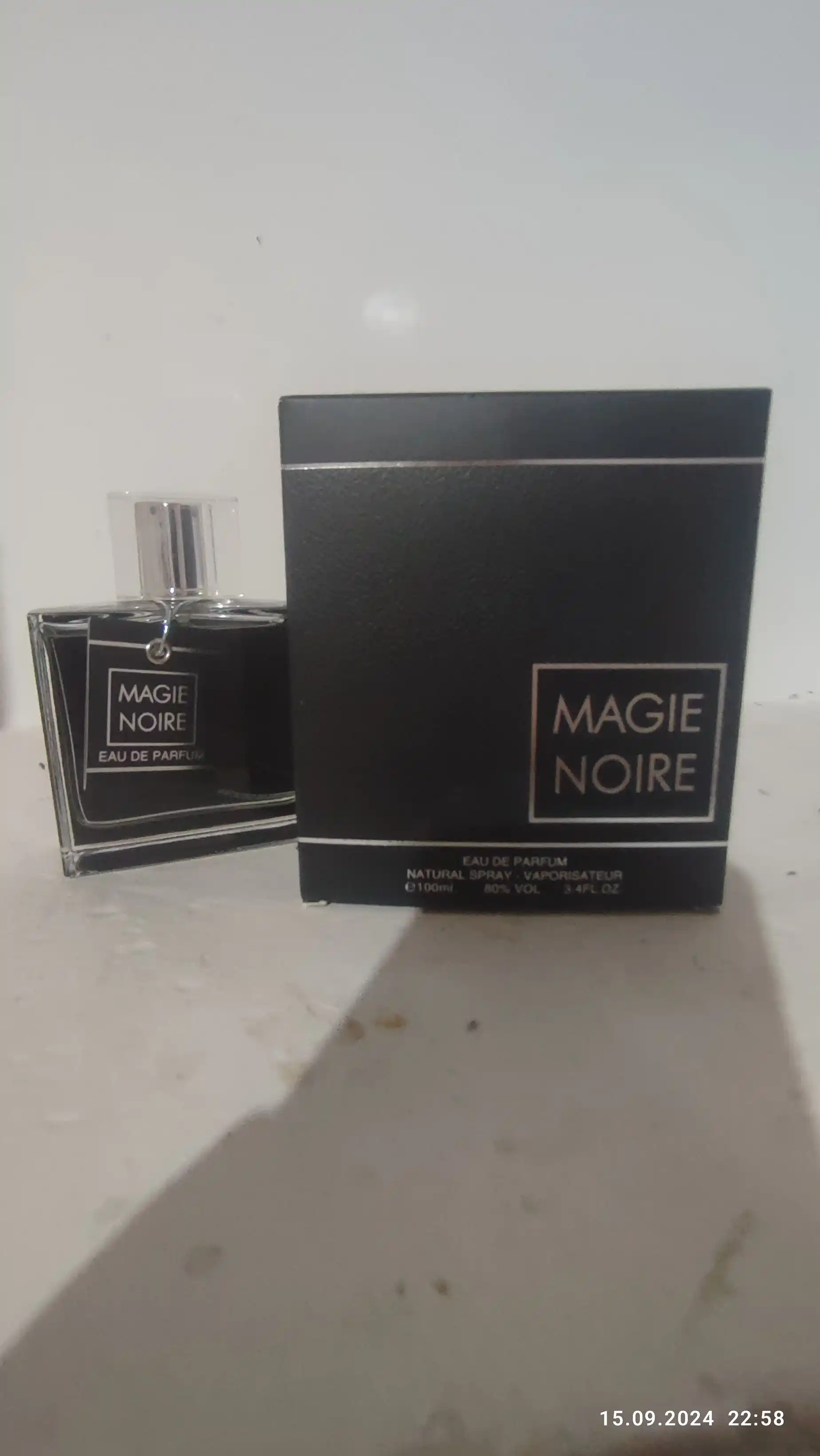 Erkaklar uchun parfyum Megi Noire, 100 ml