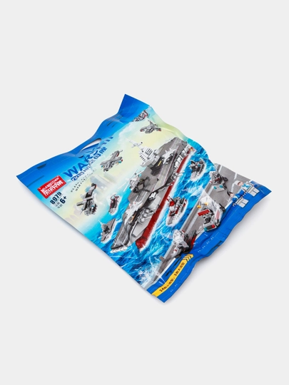 8 ta 1 da konstruktorlar "Harbiy flot va kema" Lego bilan mos keladi