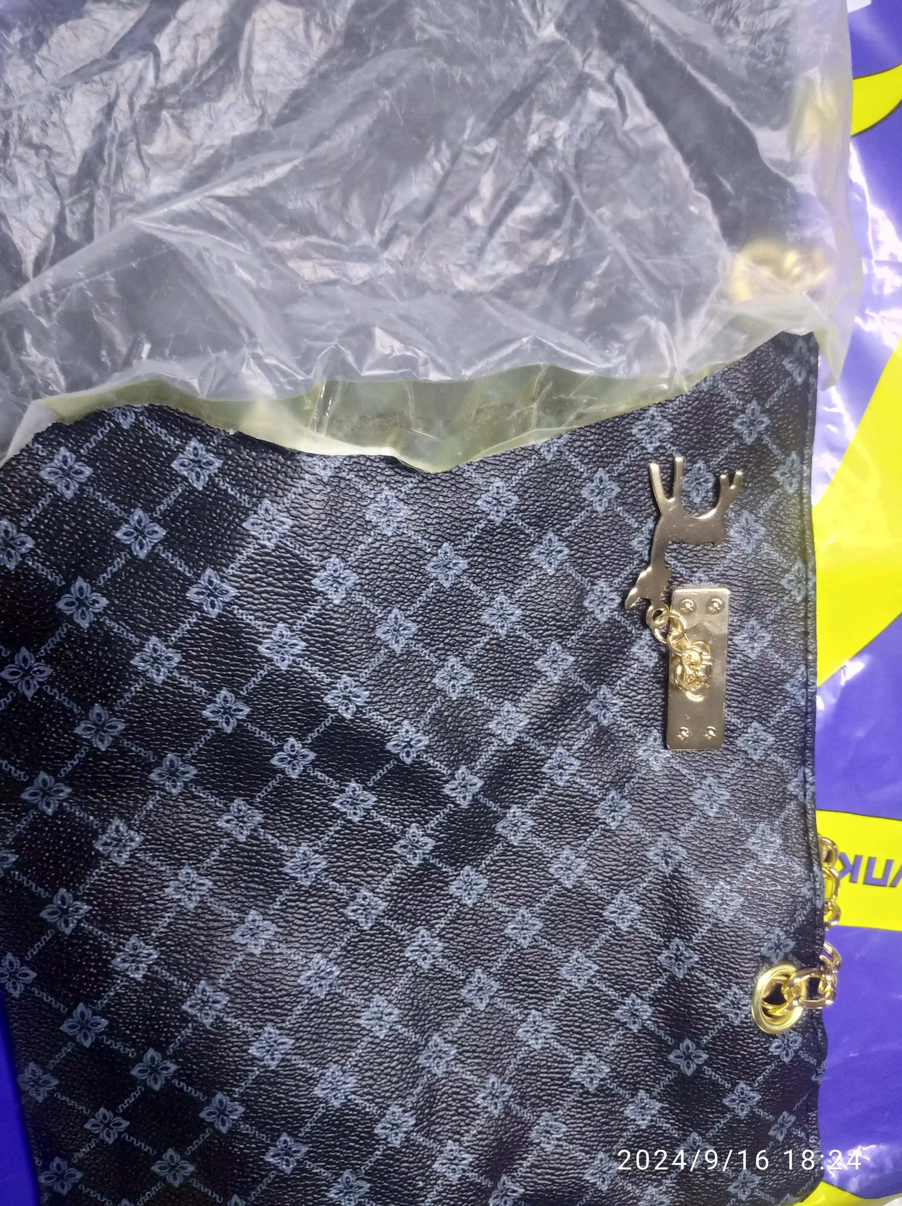 Ayollar uchun charm shopper sumkasi, qulay elkama-kamar va bosma bilan