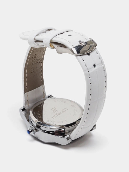 Ayollar uchun xar qanday uslubga mos keluvchi Hublot qo'l soati, qutisi bilan birga