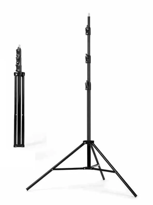 Kuchaytirilgan tripod 2,6 metr lamalar va yorug'lik chiroqlari uchun bardoshli metall - 