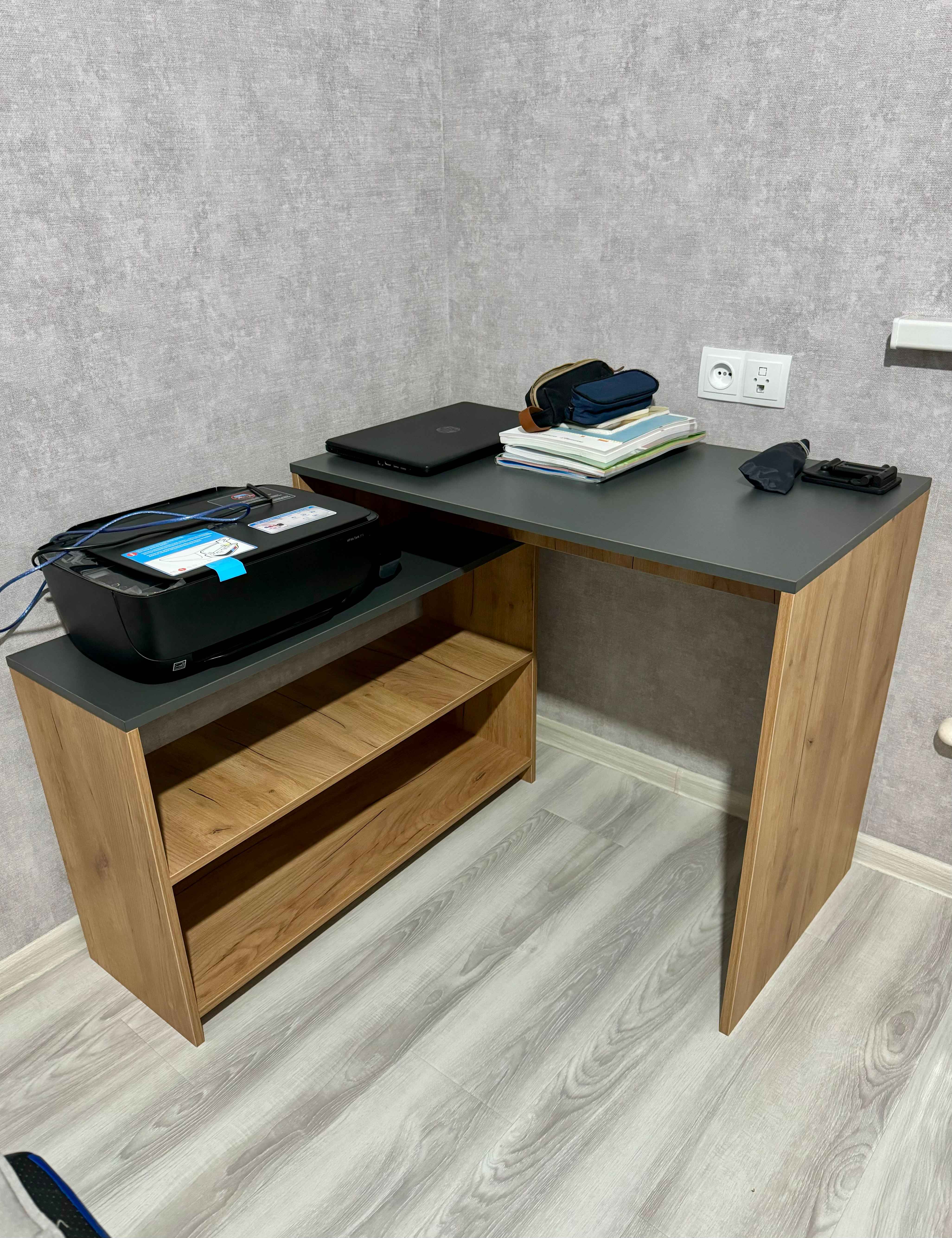 Ginekolog kabinetida yashirin kamerali jinsiy aloqa Izhevsk talabalar kuni porno