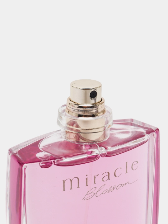 Miracle Blossom ayollar uchun parfyumlangan suv