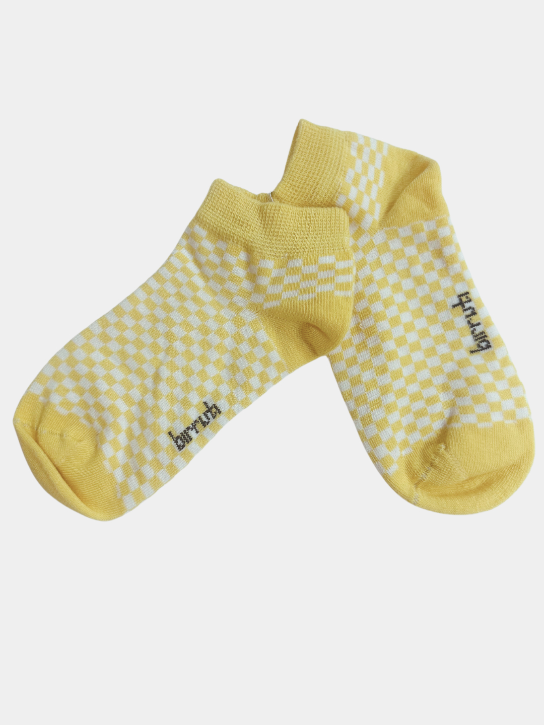 Onaning engashib, o‘g‘li nazoratni yo‘qotib qo‘ygani aks etgan porno video