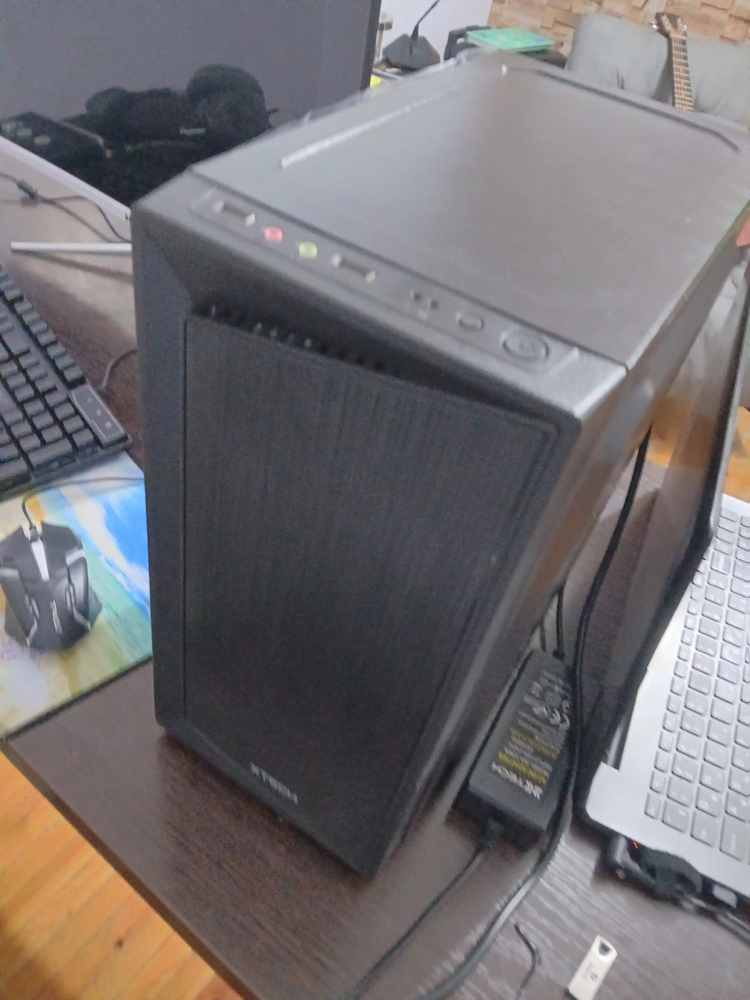 Системный блок игровой Core i5, 16 ГБ ОЗУ, Nvidia GT730 2 ГБ, 512 ГБ SSD, RGB