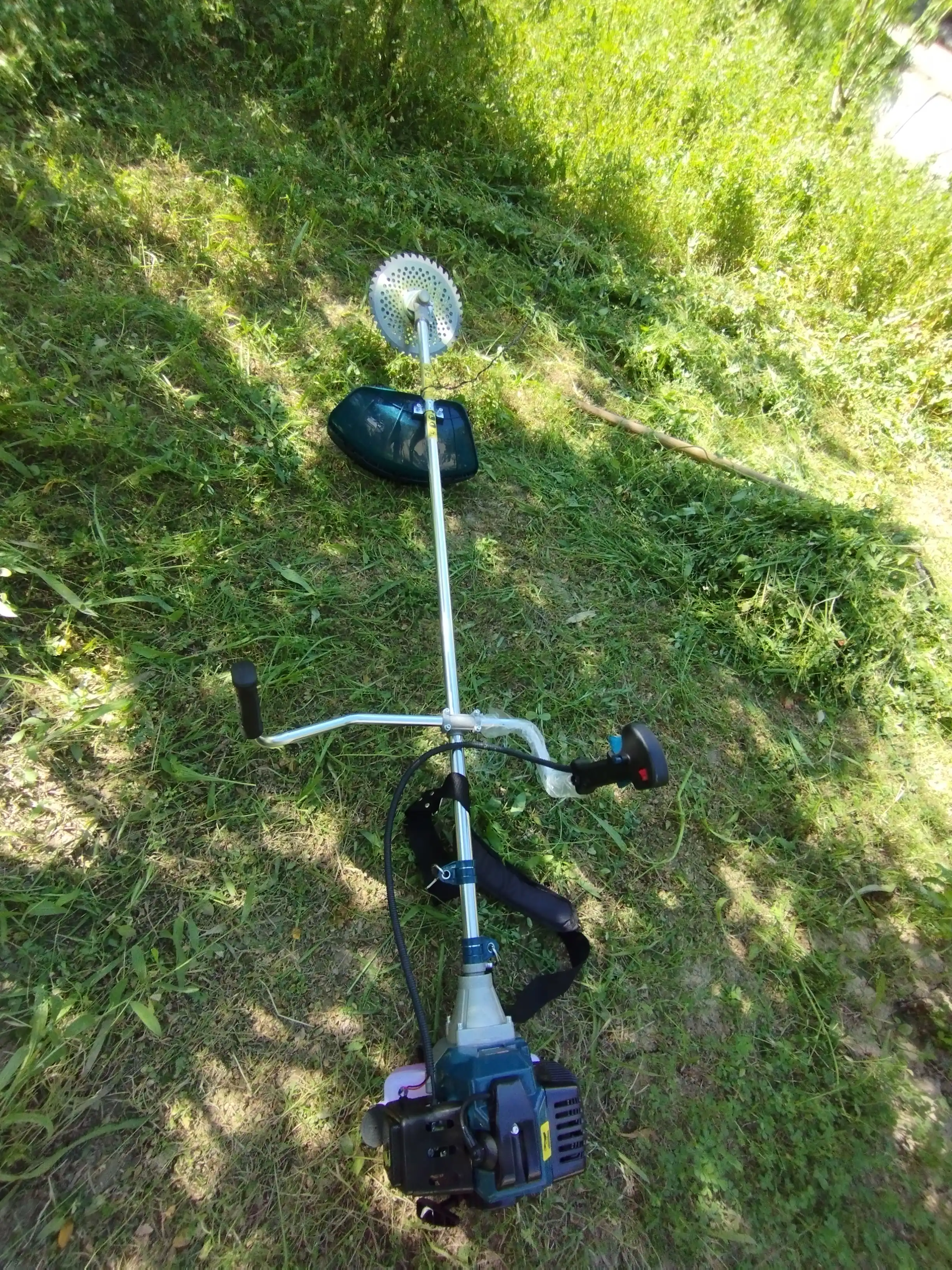 Бензиновый триммер ALTECO GBC 1500