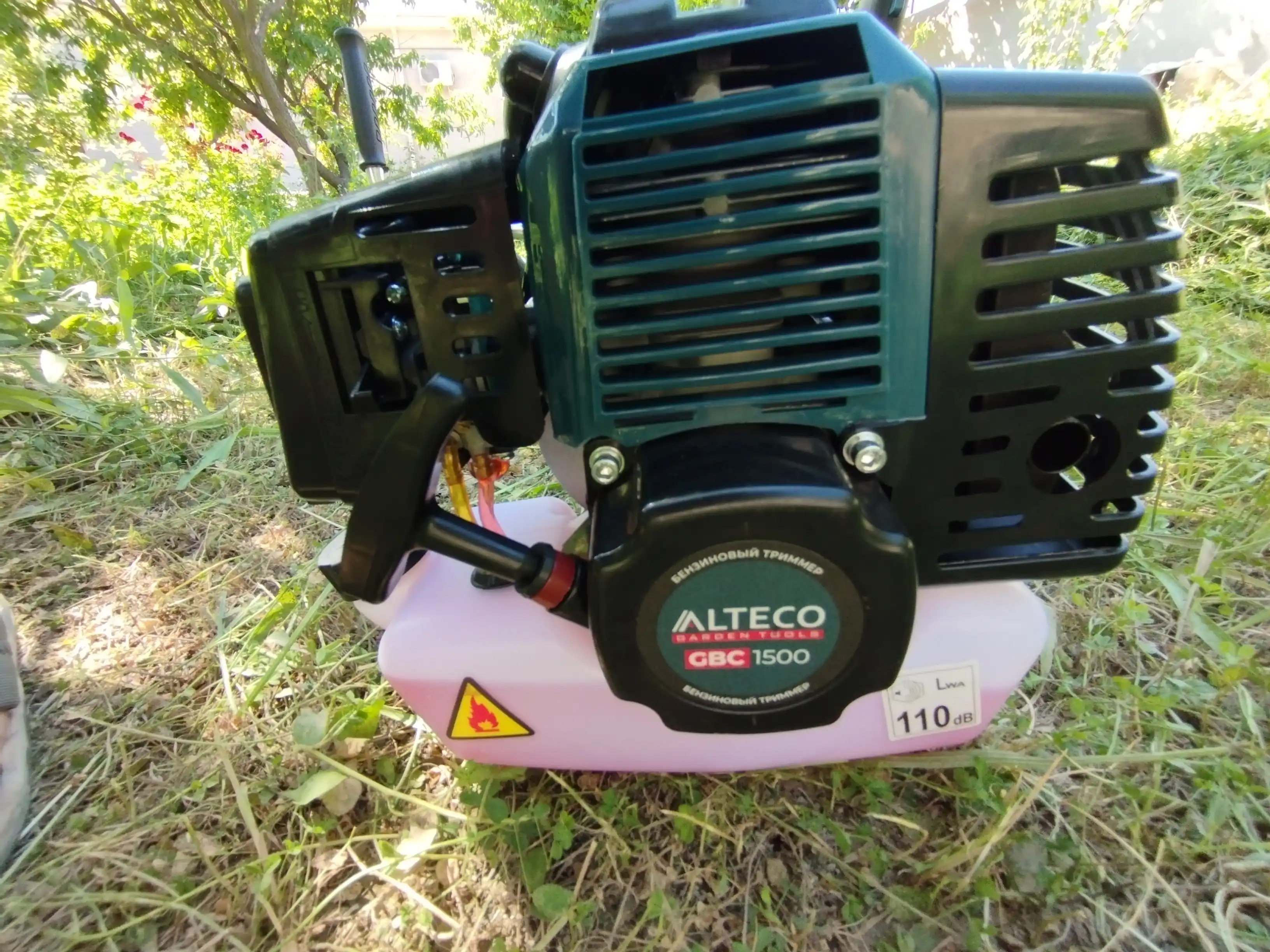 Бензиновый триммер ALTECO GBC 1500