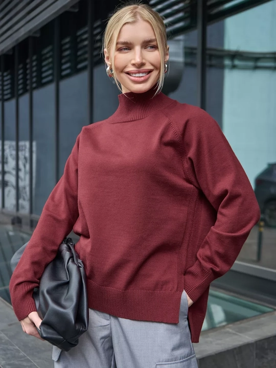 Ayollar sviteri