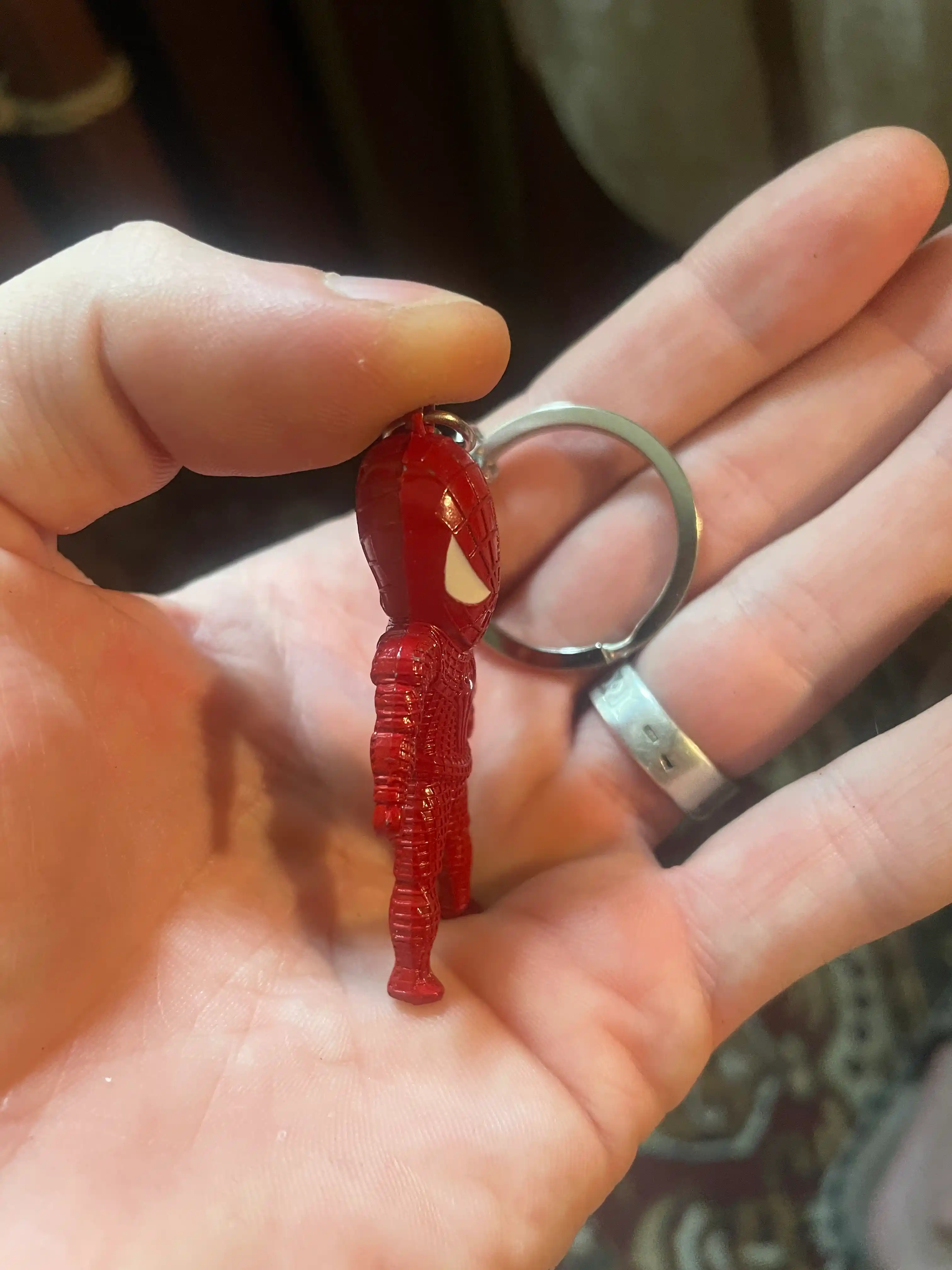 Kalit ilgichlar metall Marvel "O'rgimchak odam"