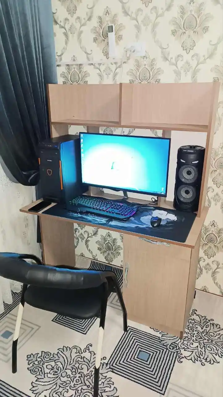 Karaoke kolonka bluetooth ZQS-4239, simli mikrofoni bilan, 40 sm
