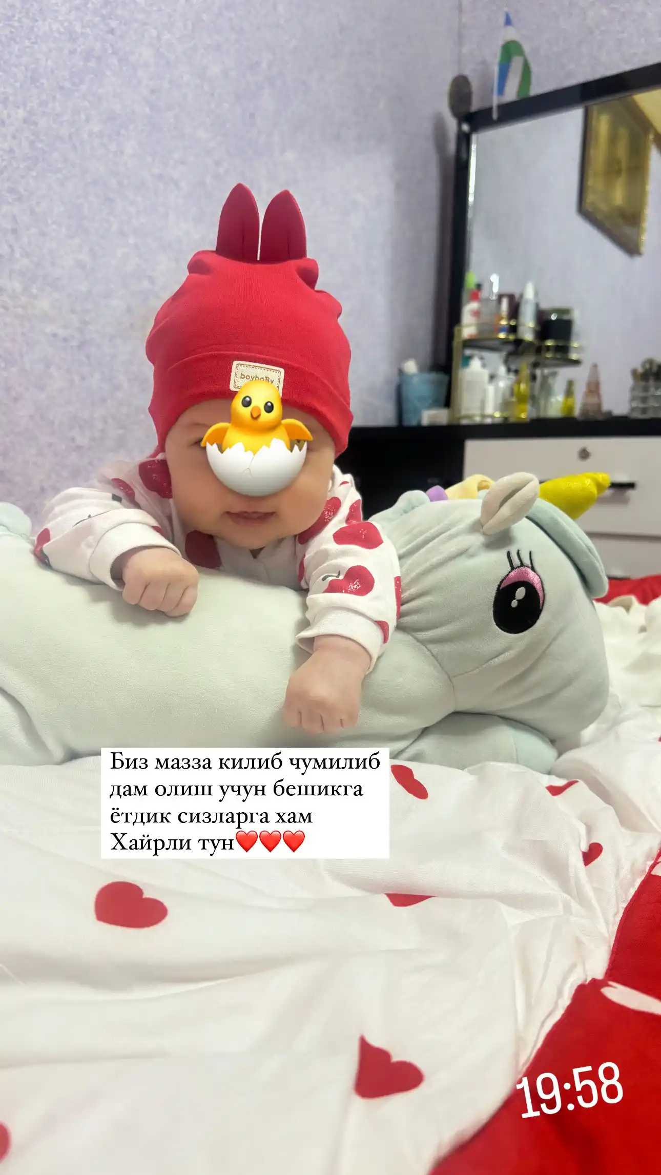 Комплект шапочка и слюнявчик для малышей, для новорожденных
