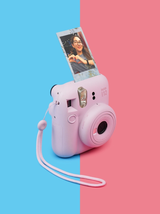 Bir zumda chop etish fotoapparati Fujifilm Instax Mini 12, 5 xil rang