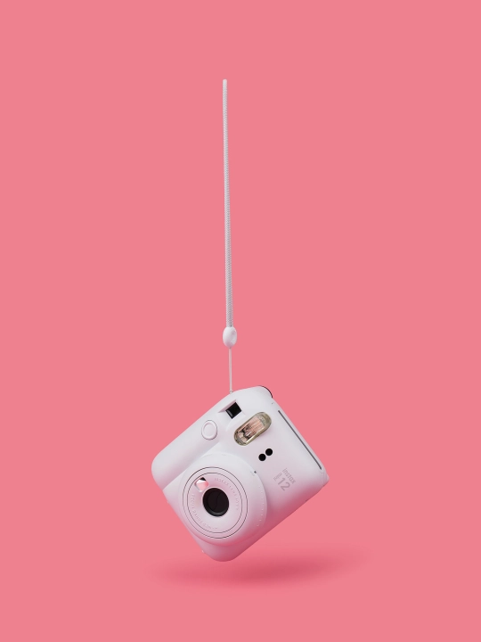 Bir zumda chop etish fotoapparati Fujifilm Instax Mini 12, 5 xil rang