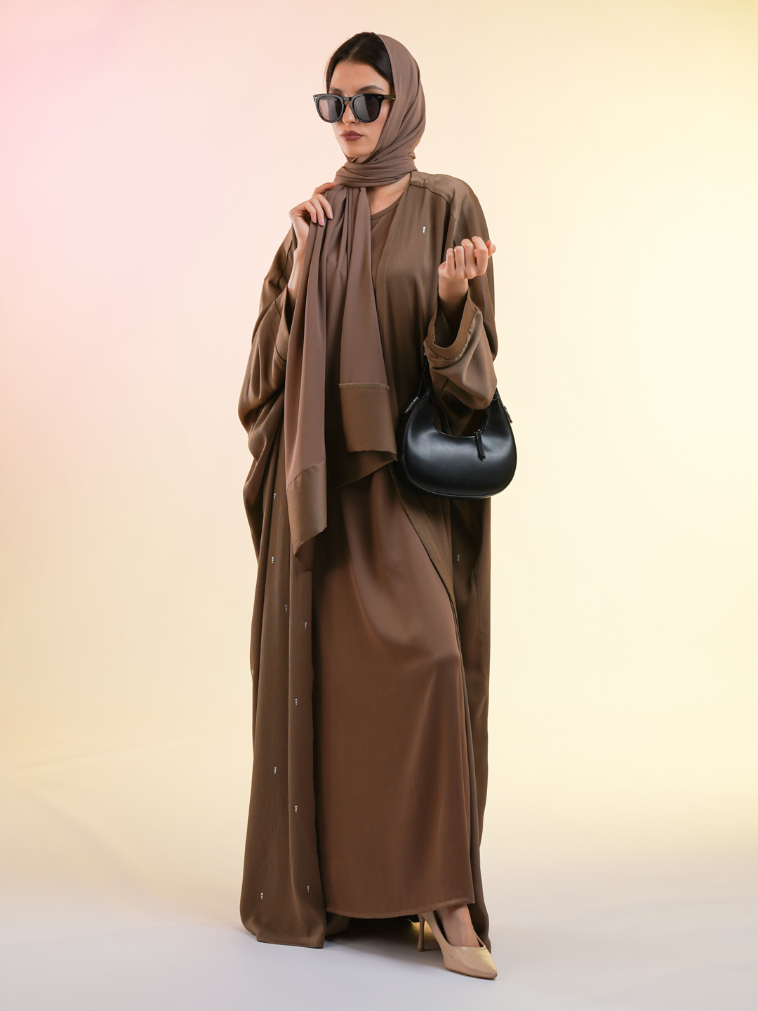 Aleksandra Bulycheva yalangoch fotosurat Mommies uni eshak va sorish beradi