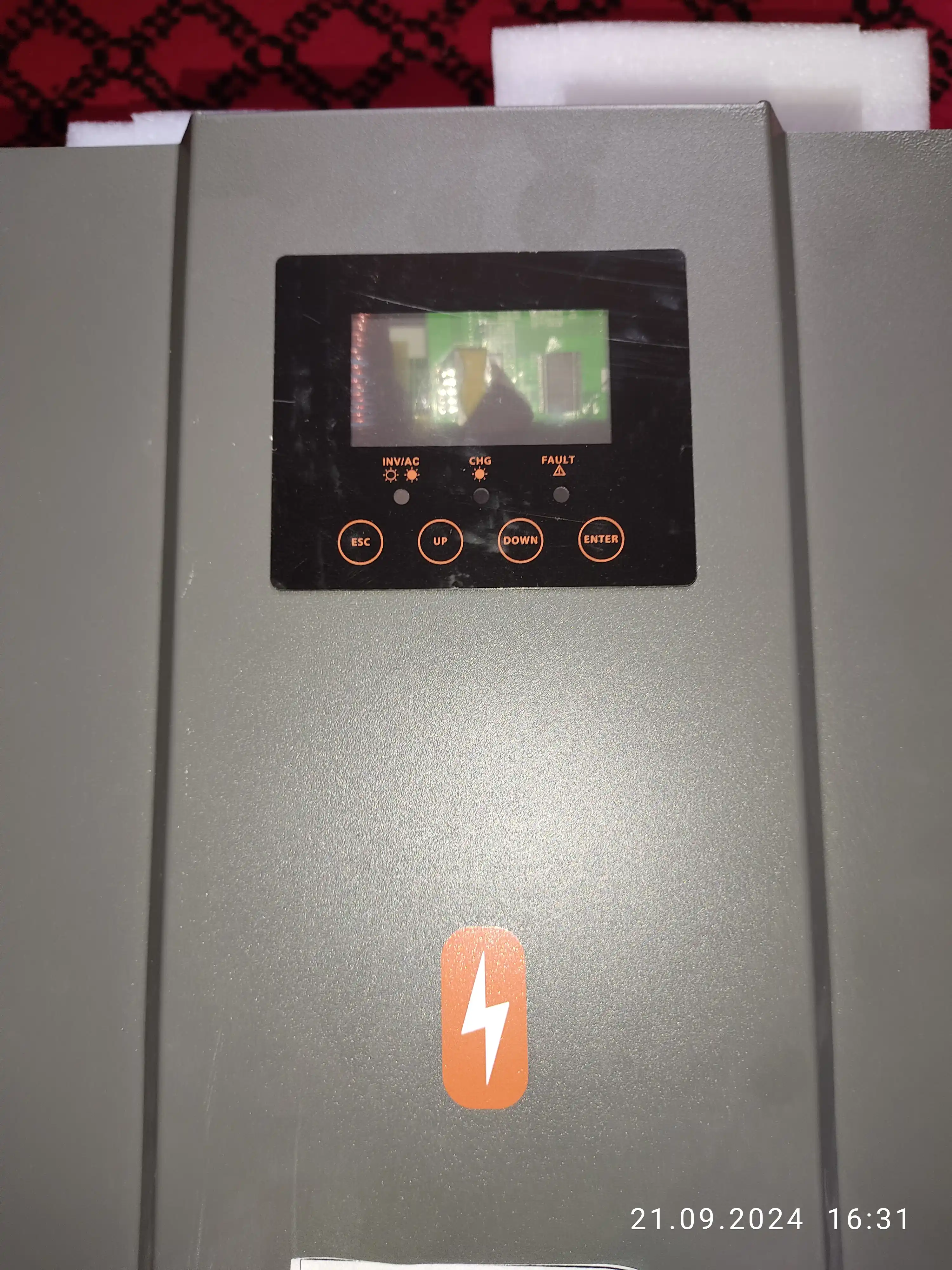 Sinus gibrid toza invertor, uy, dala hovli va qozon uchun uzluksiz, 2-3-6-10 kVt