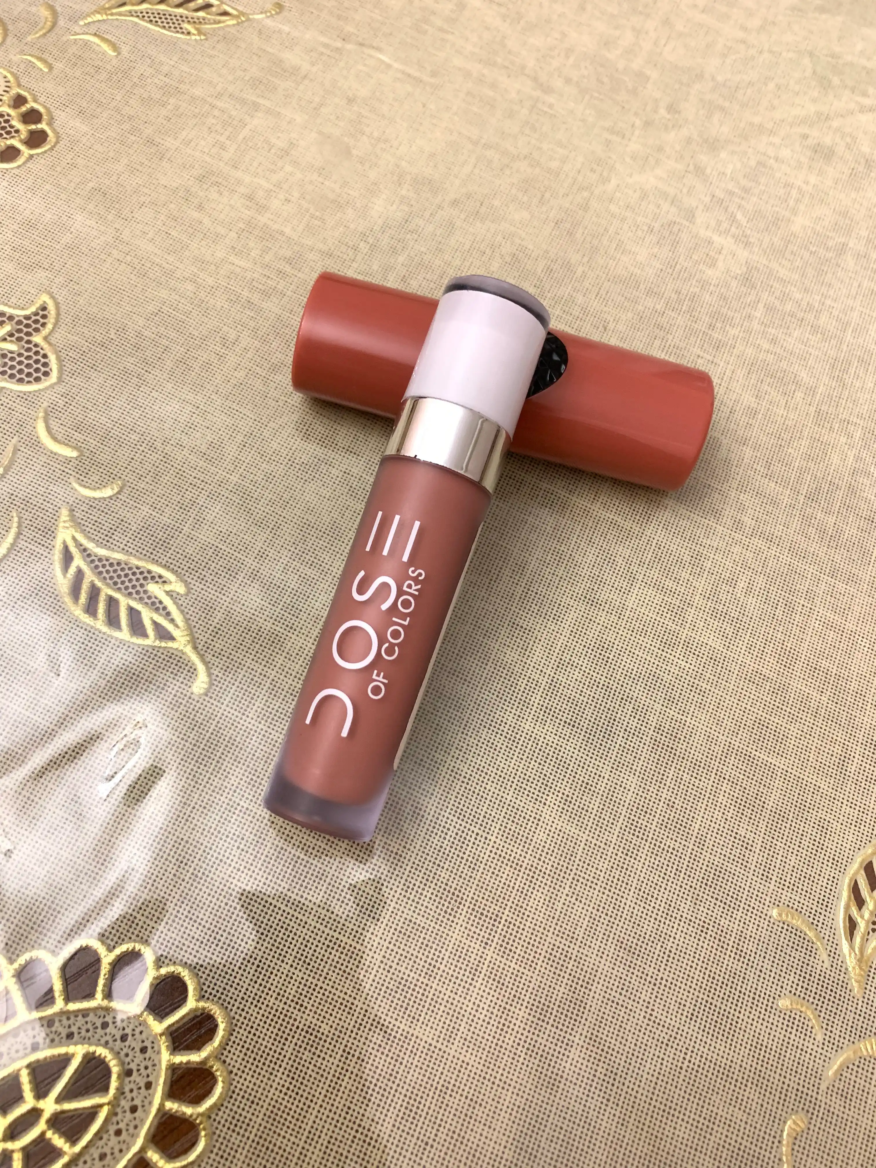 Suyuq matoviy lab bo'yog'i Dose of colors Matte liquid lipstick