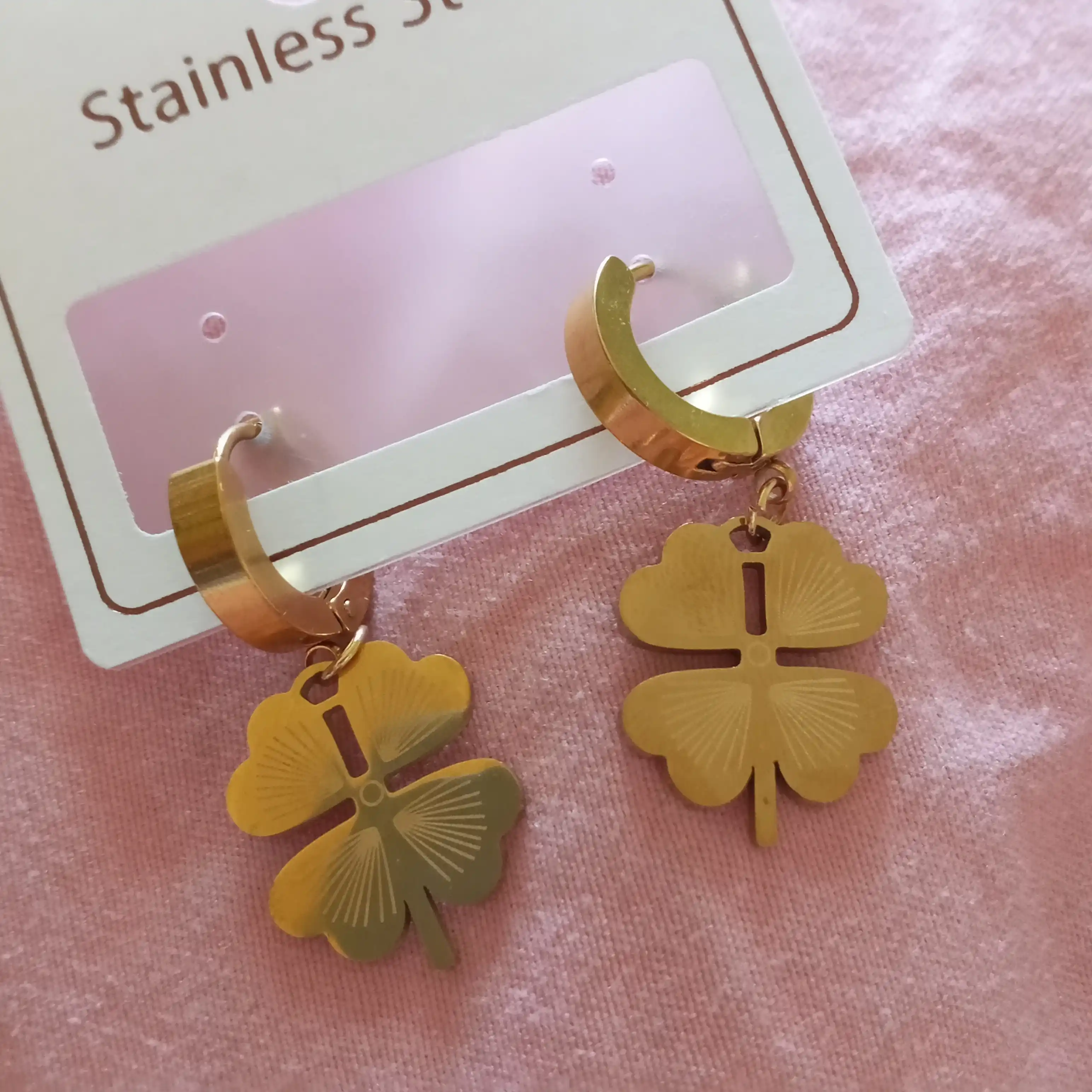 Clover Van Cleef sirg'alari, oltin rang, ayollar, yurak, yumaloq