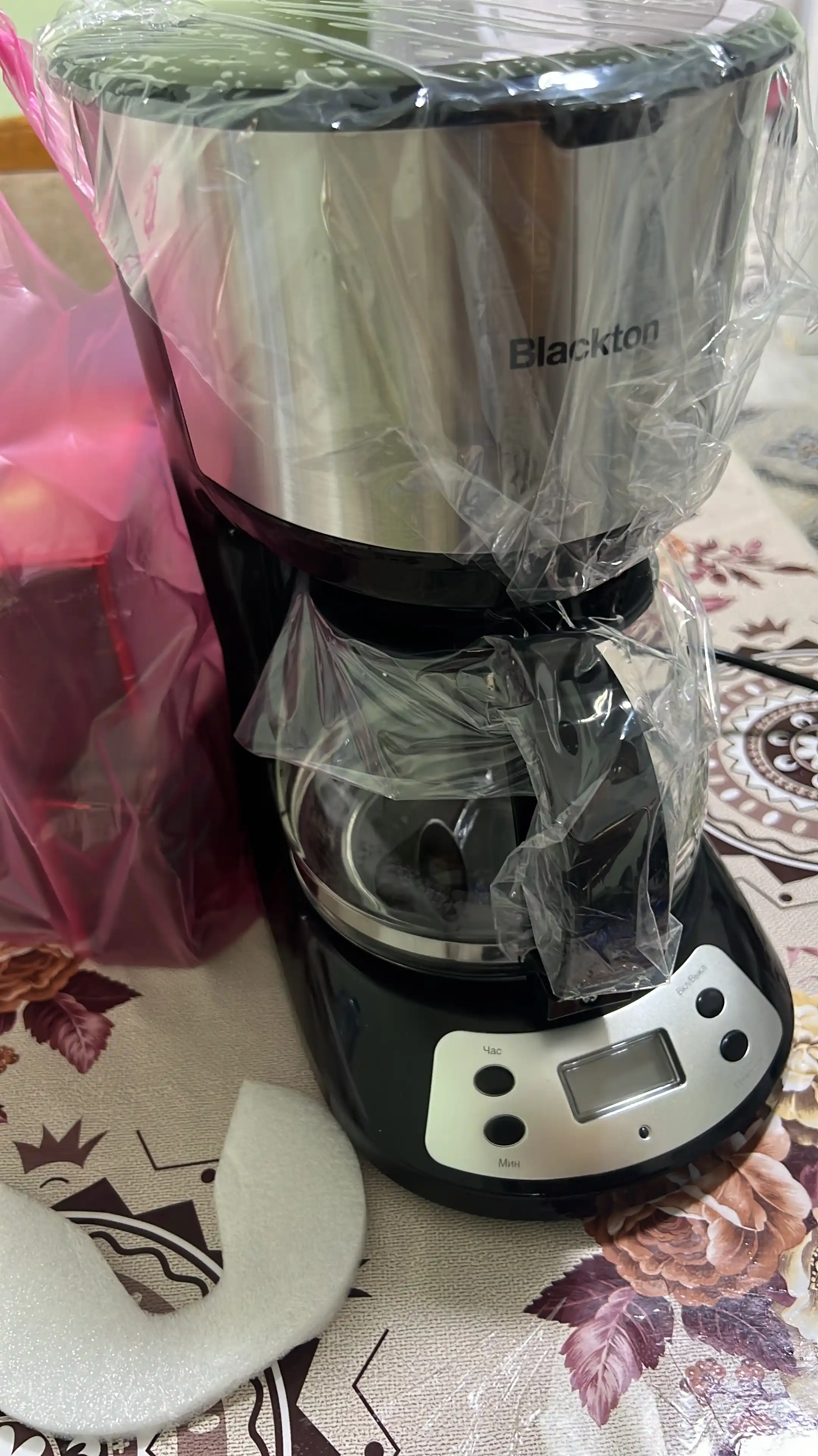 Кофеварка Blackton Bt CM1116, мощность 750 Вт, оптимальный объем 1.25 л