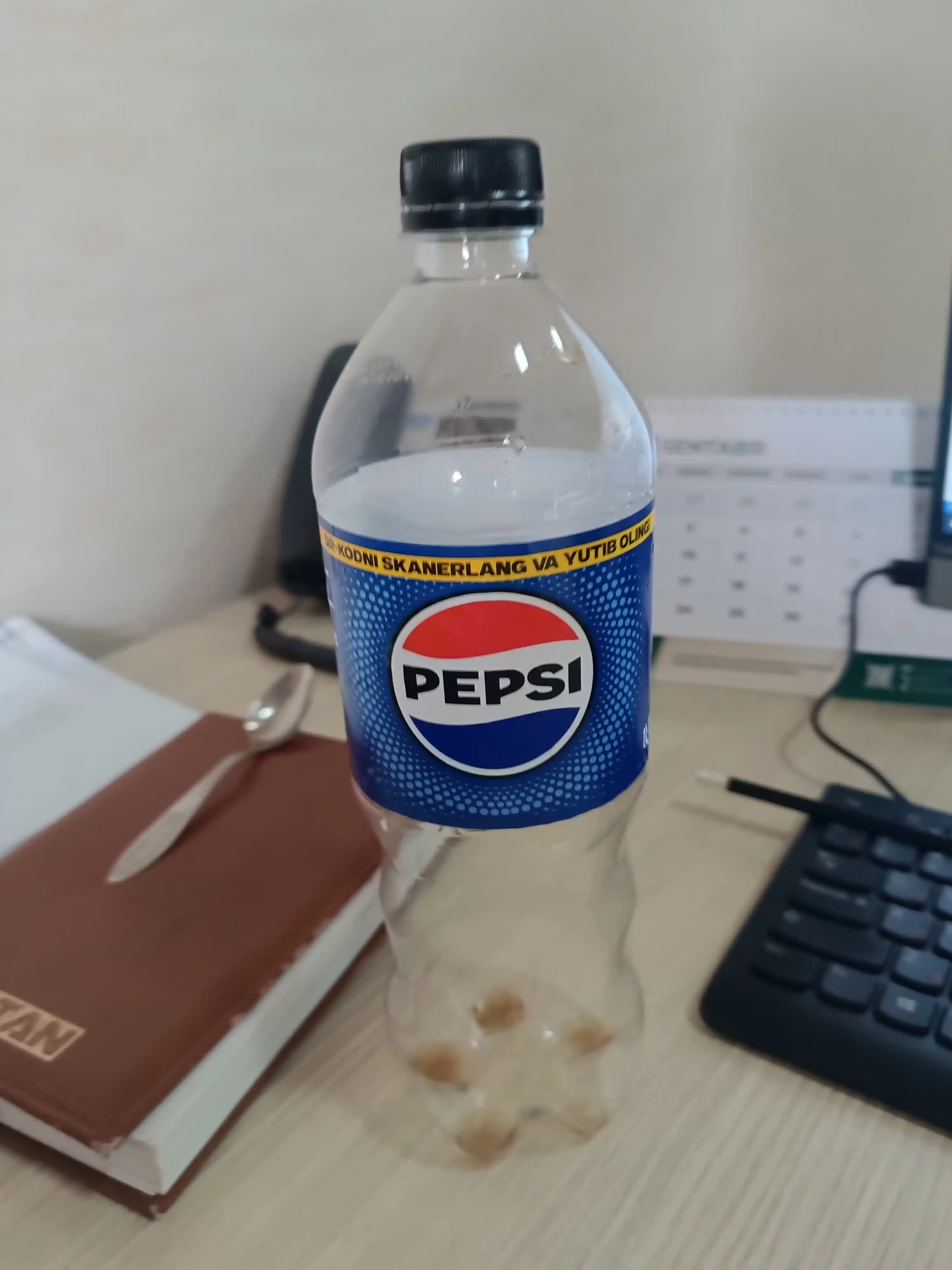 Gazlangan ichimlik Pepsi, 1 litr
