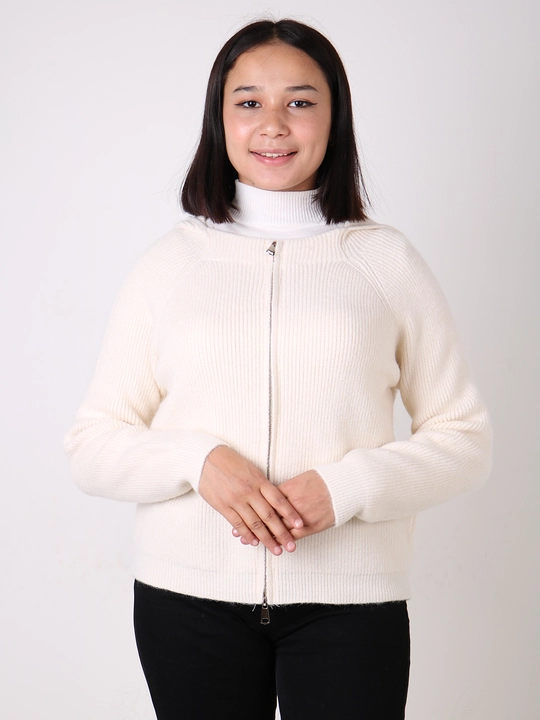 Ayollar uchun angora jemper, universal o'lcham, L 48 - XL 50