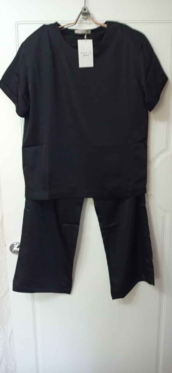 Porno bekasi xizmatkor tasmali Erik va Edikaning ruscha pornosi