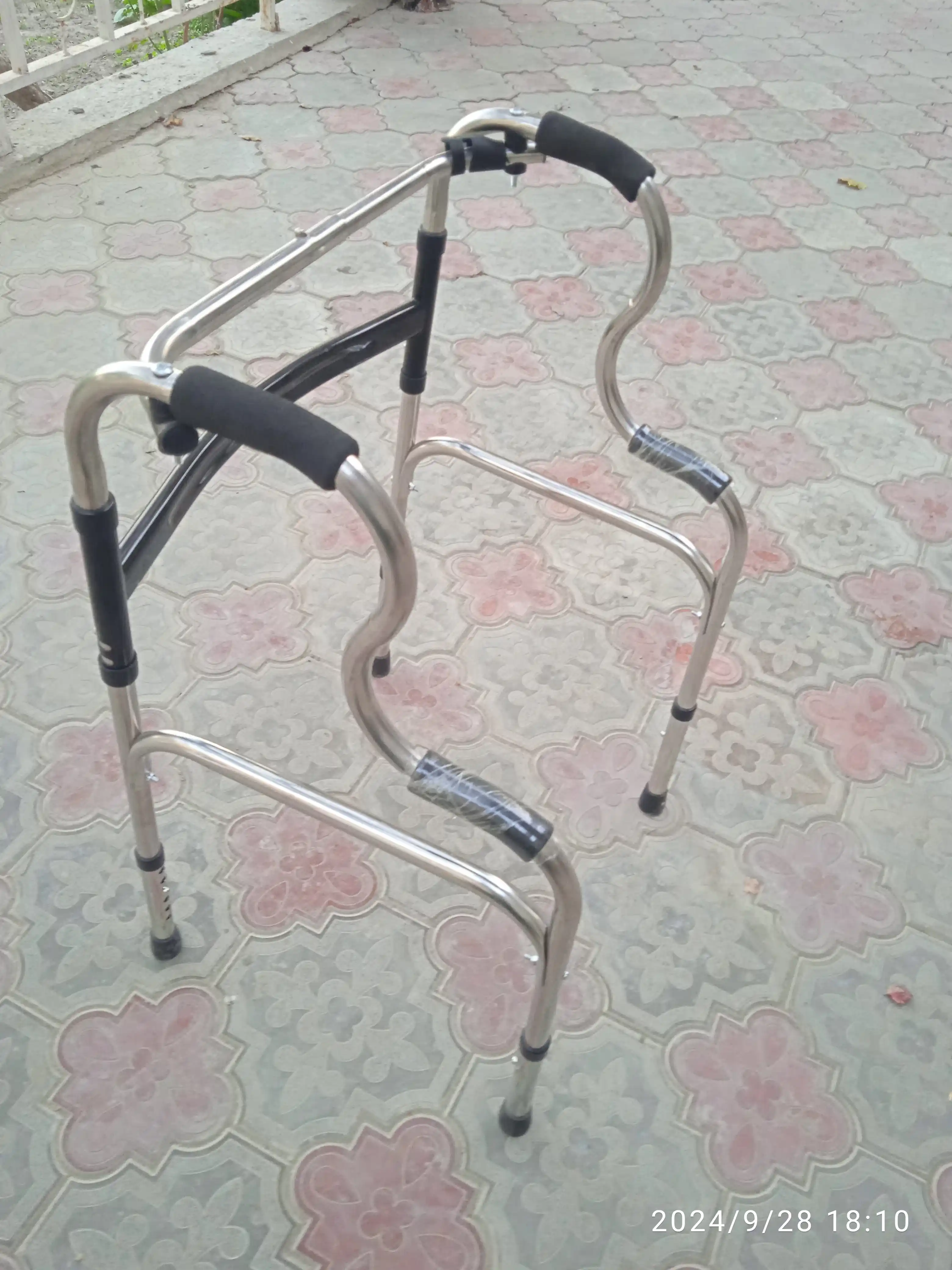 Oddiy yuradigan xodunok WW-10
