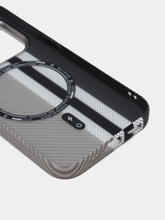 IPhone uchun Magsafe Carbon g'ilofi