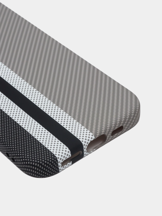 IPhone uchun Magsafe Carbon g'ilofi
