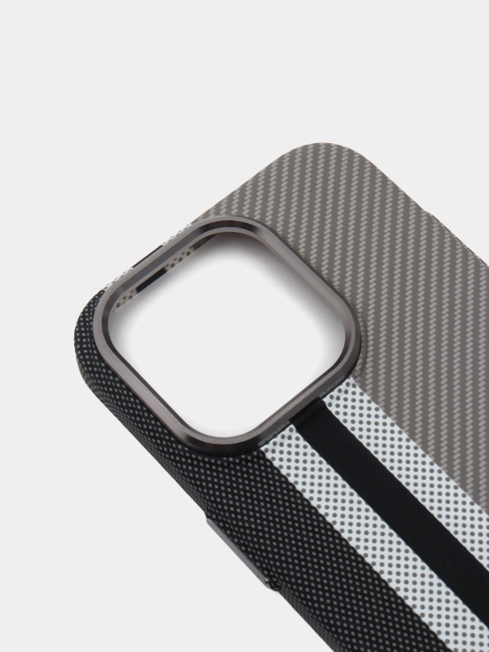 IPhone uchun Magsafe Carbon g'ilofi