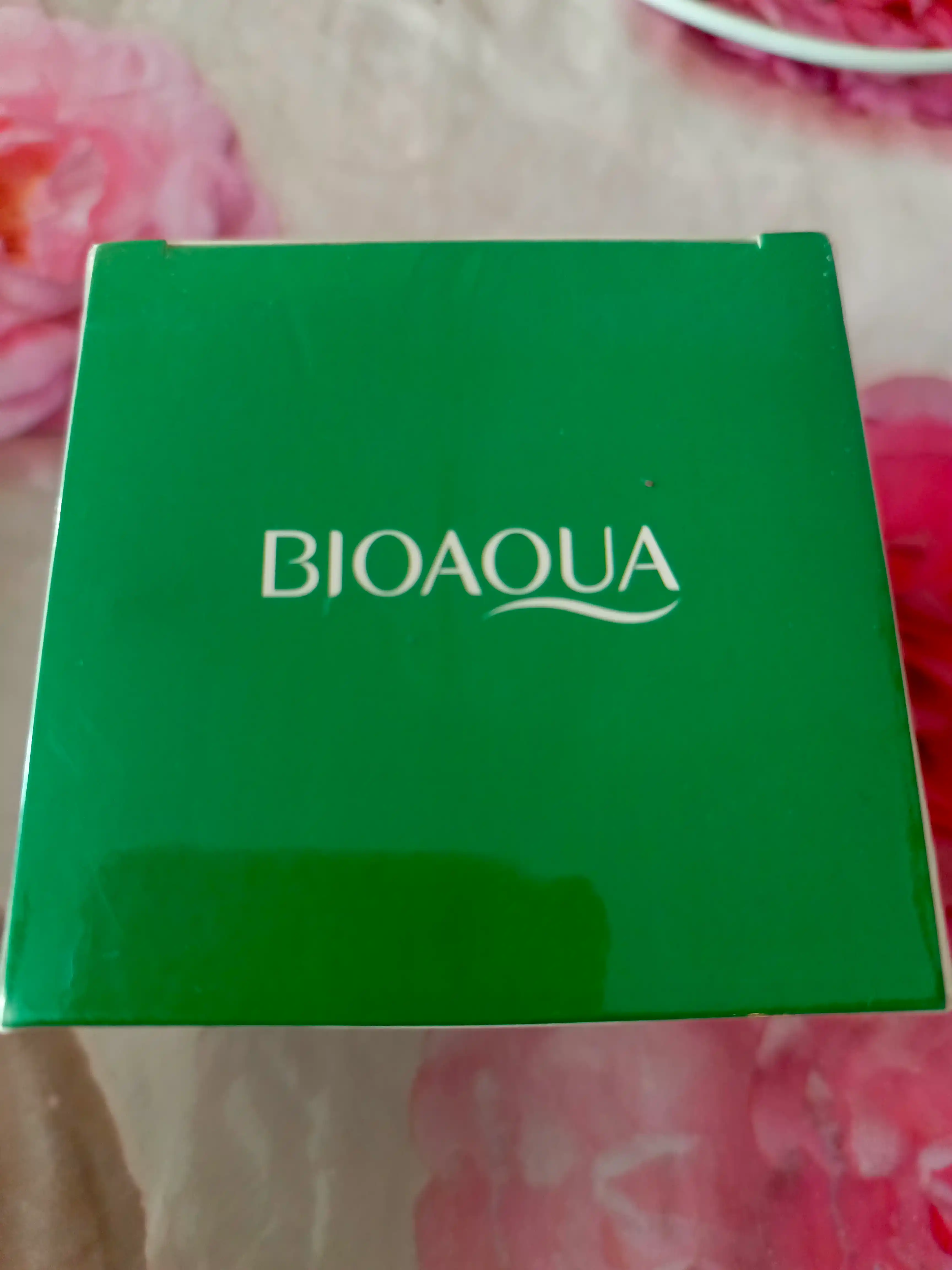 BIOAQUA qarishga qarshi, aknega qarshi, professional krem - niqob, 3 xil