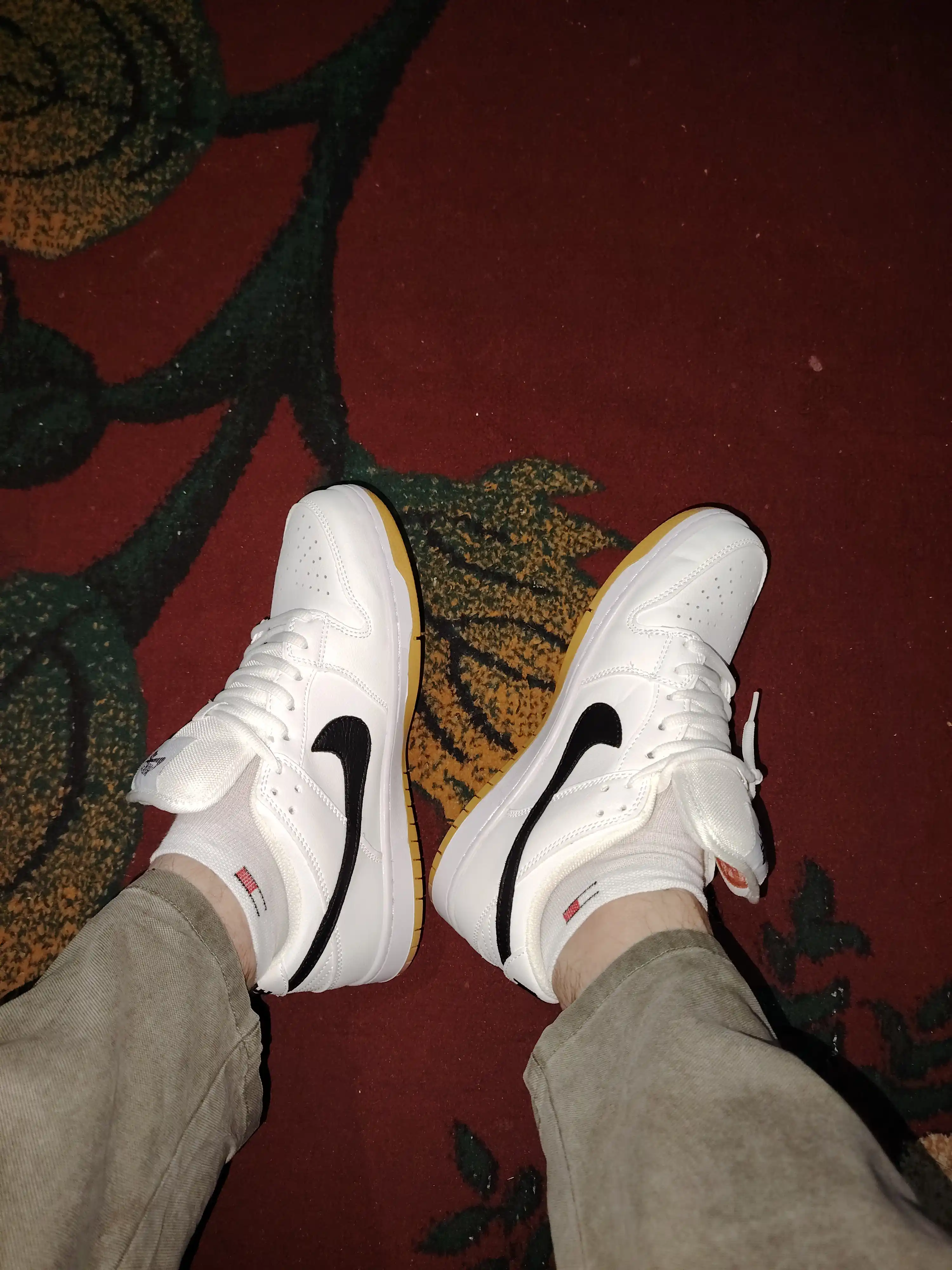 Erkaklar, ayollar va o‘smirlar uchun sport krossovkalari Nike SB, 39–44 o‘lchamda