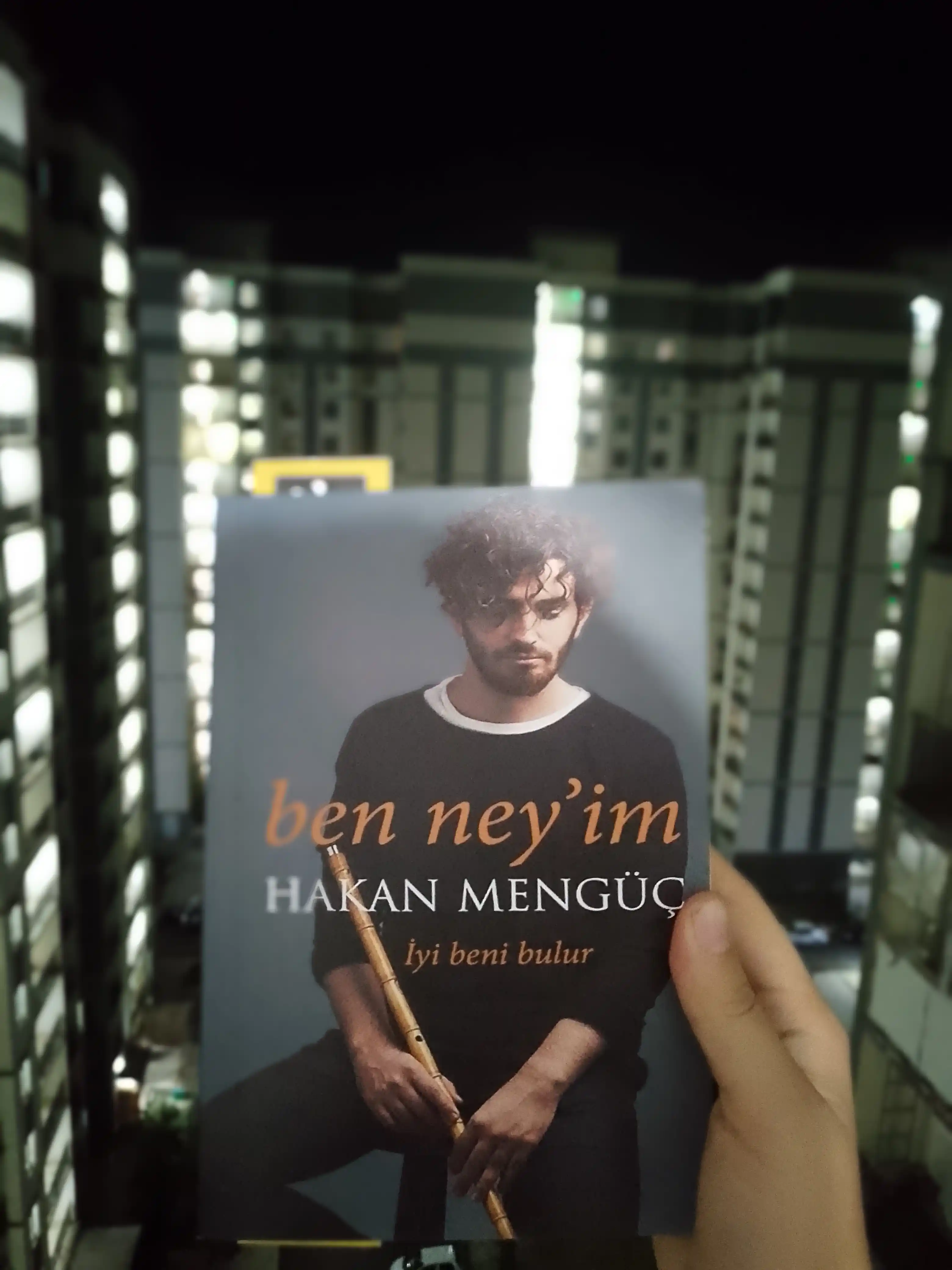 Ben Neyim, Hakan Menguc