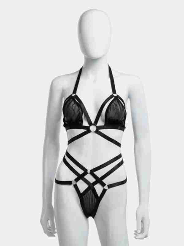 Porno videolarni korish mening ogrigimga chiday olmaydi. Xotinni erini oldida eshakka sikish