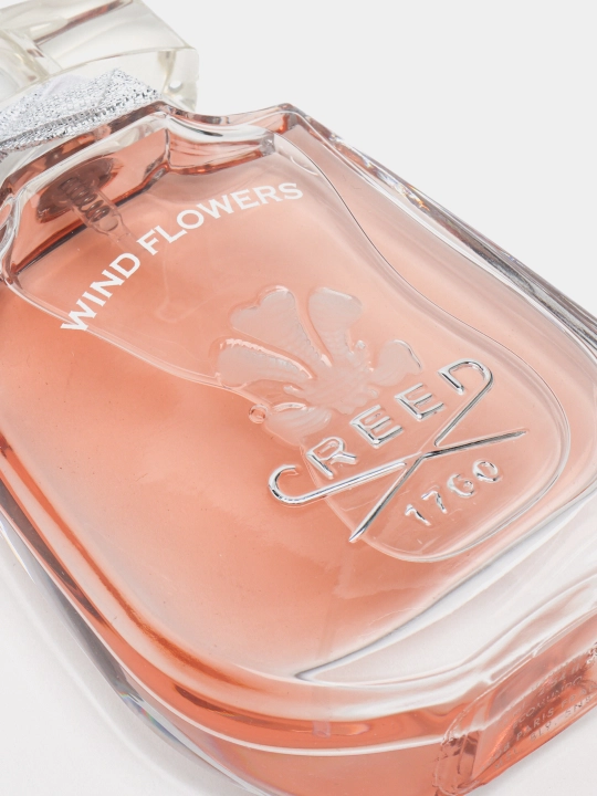 Parfyumlangan suv Creed, Wind Flowers, Aventus   