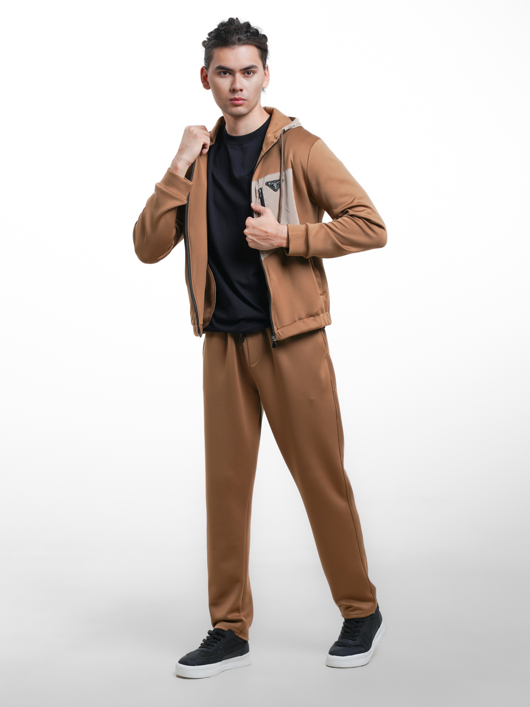 Kop eshak fotosurati Madonnaning mushuk suratlari