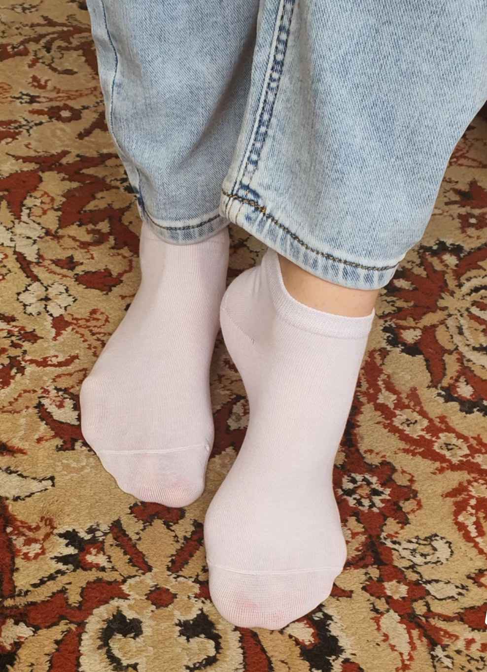 Keksa ayollarning siyayotgan fotosuratlari