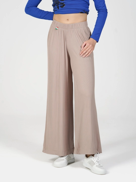 Брюки палаццо женские из трикотажа бежевого цвета Live&Joy, Италия - 