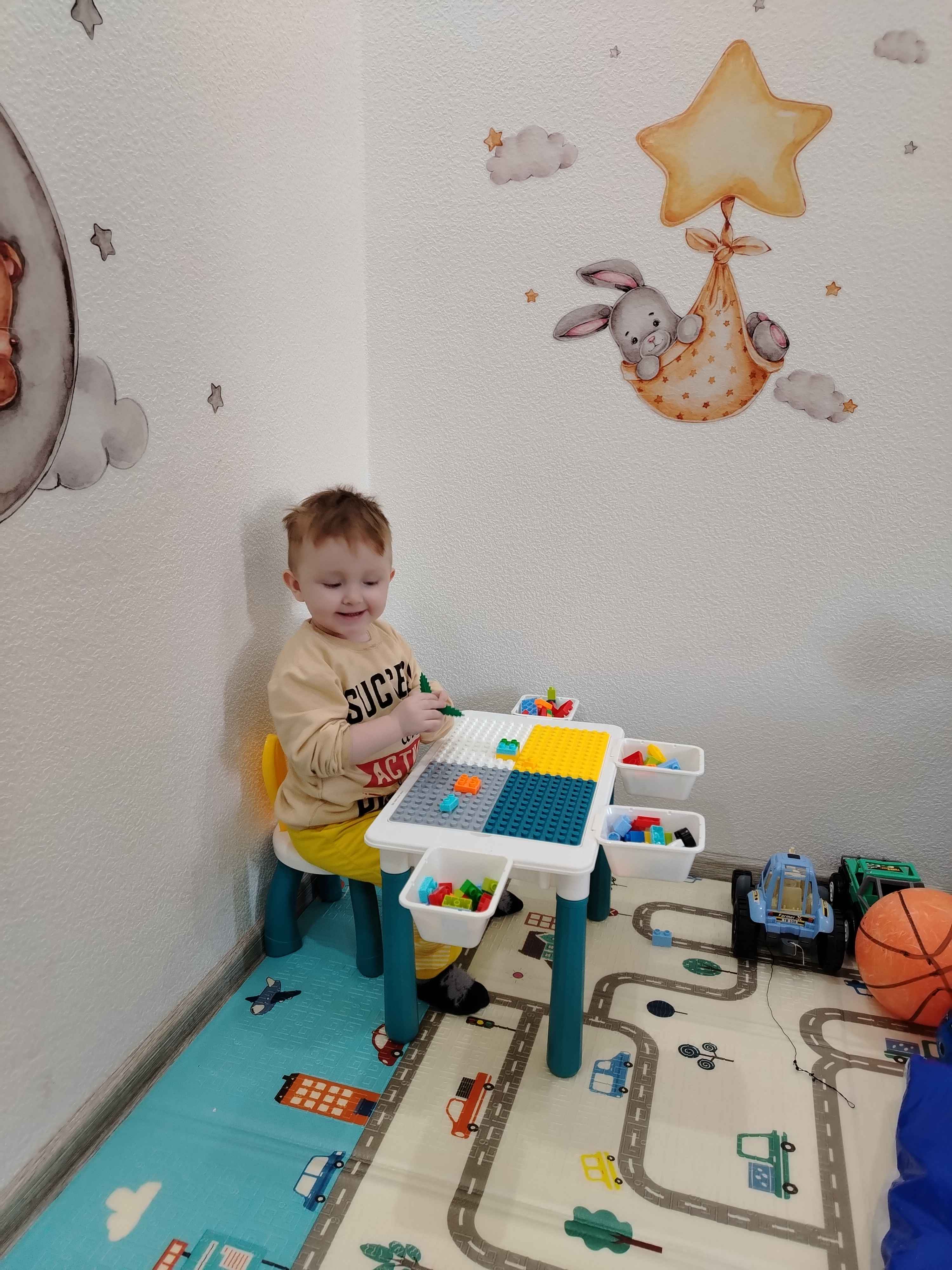 Blondes sorish porno video