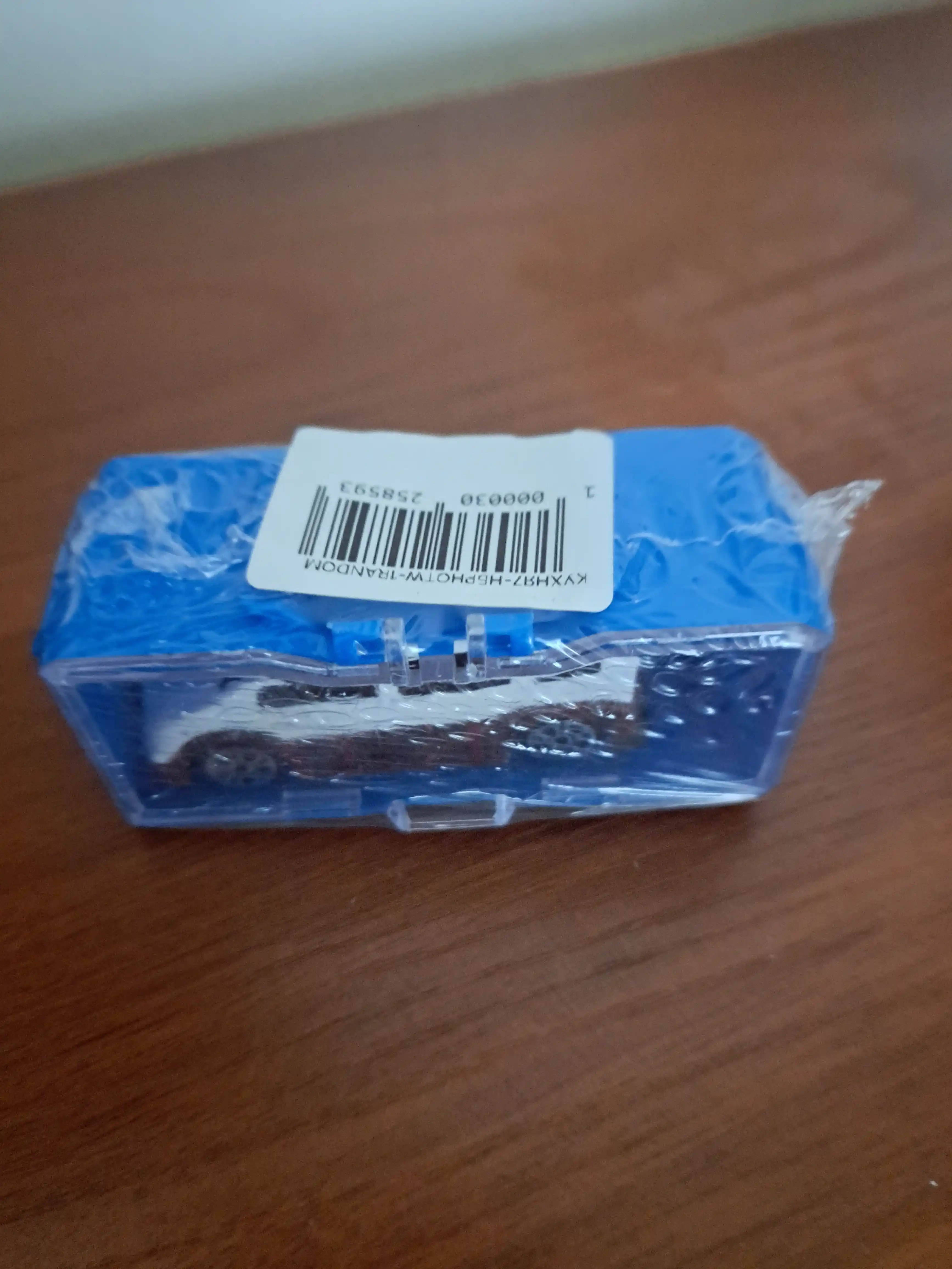 Metall mashinalar Hot Wheels stilida, to'plami 8 dona, konteynerlardan konstruktor