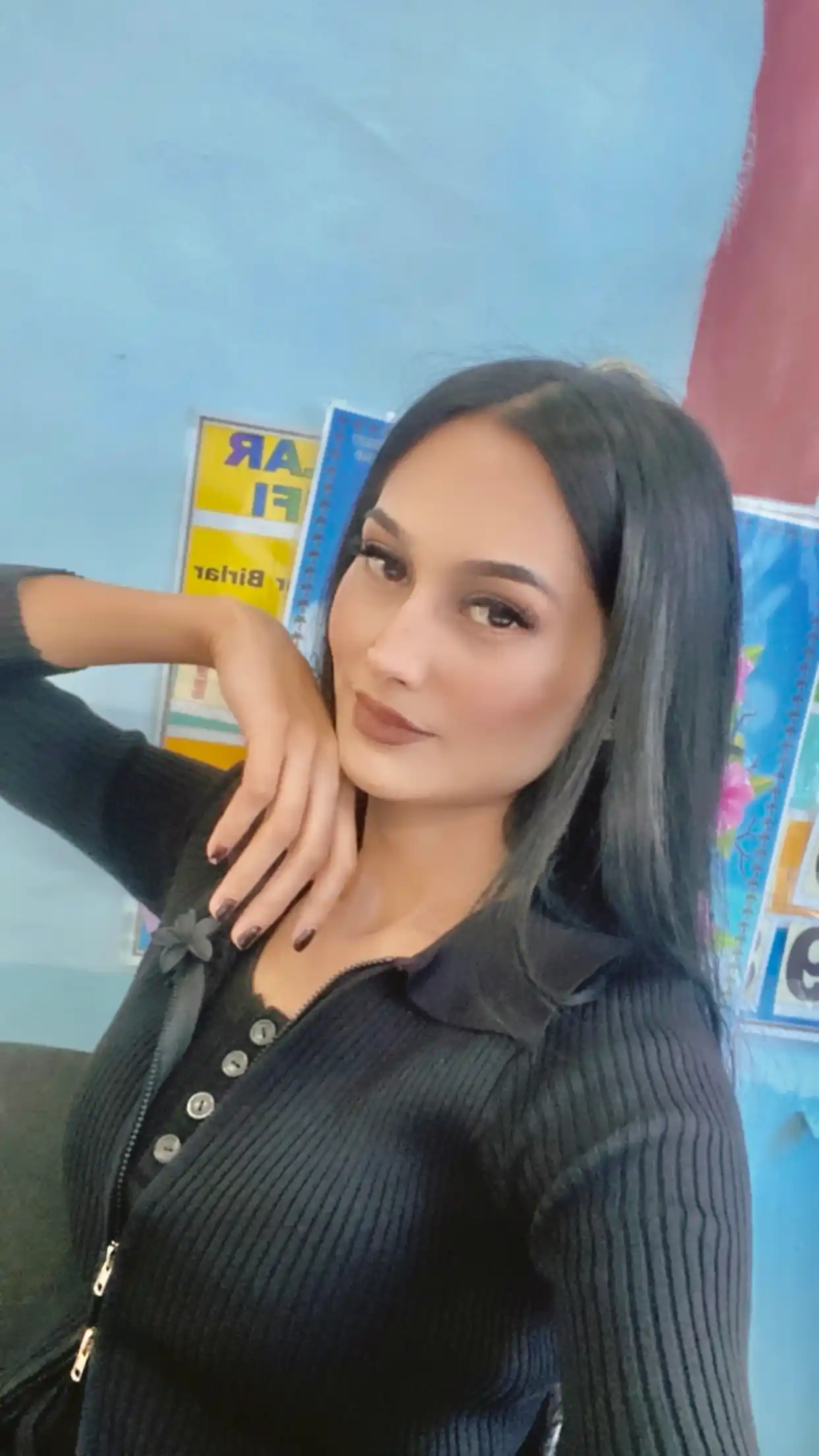 Ayollar koftasi, uzun yengli va ikki tomonlama zamokli jemper