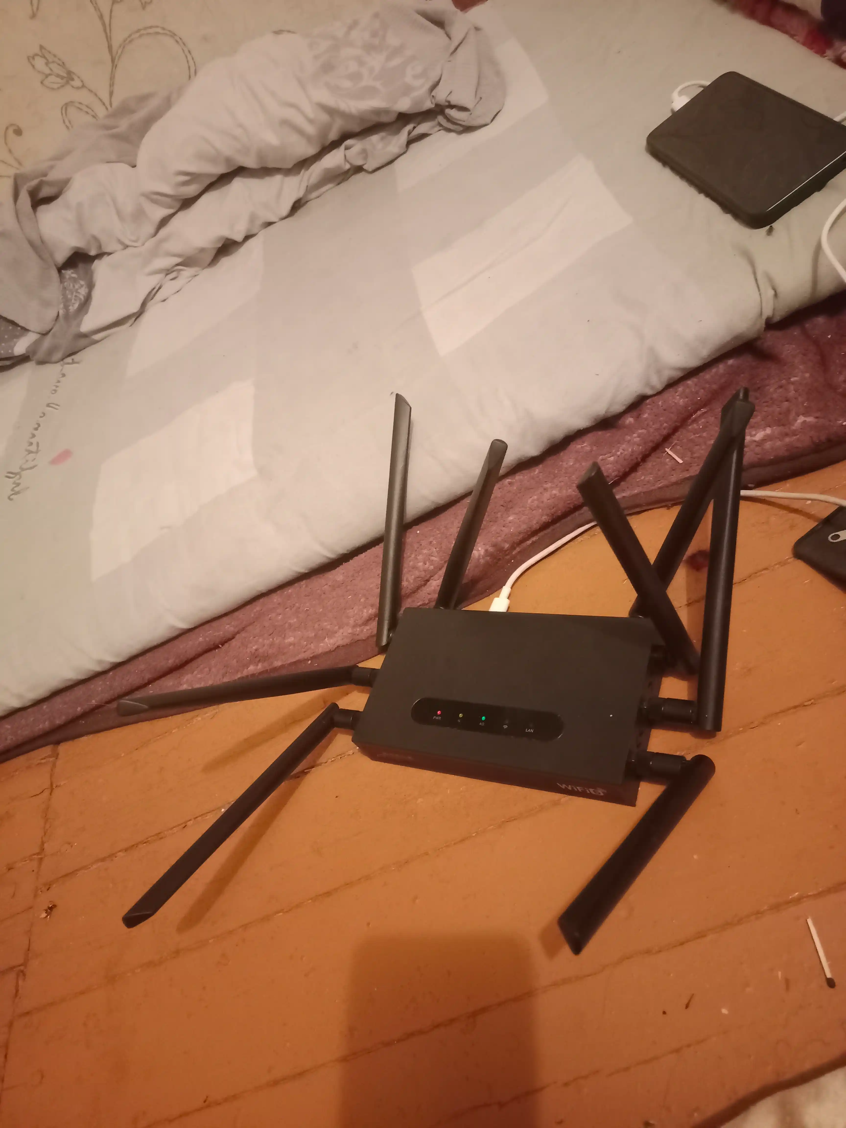 WiFi роутер, восемь антенн, беспроводной, сим карта, 4G/5G модем, CPE