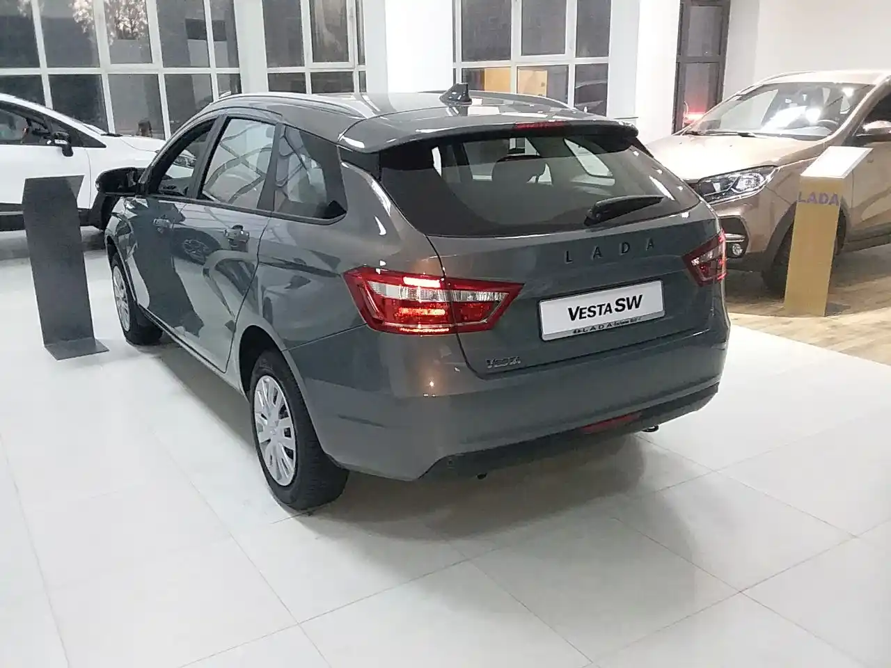 Eshik ruchkasi Lada Vesta, eshikni ochish uchun