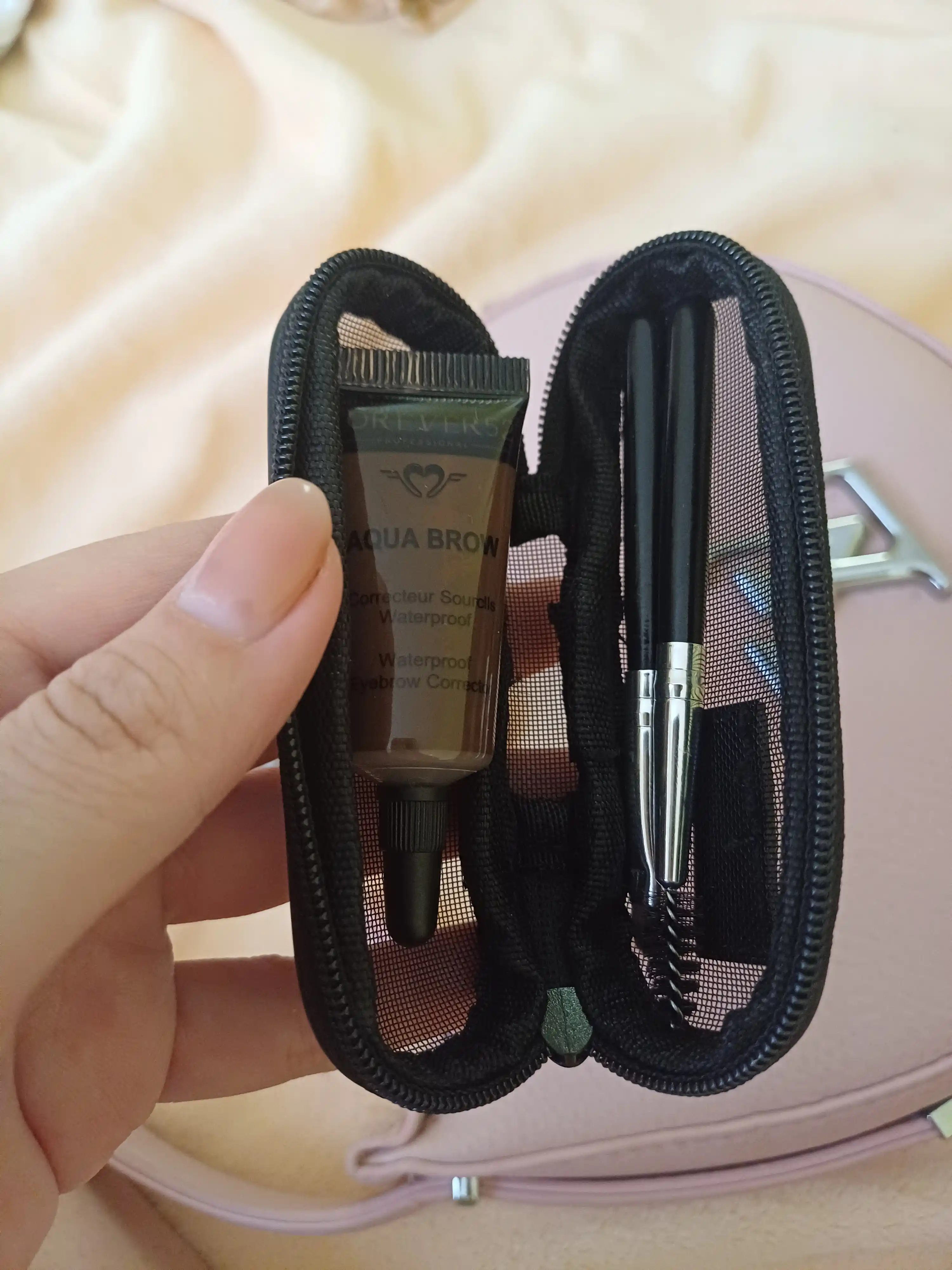Qosh uchun suvga chidamli korrektor ten Aqua brow waterproof eyebrow Forever52, 10 ml