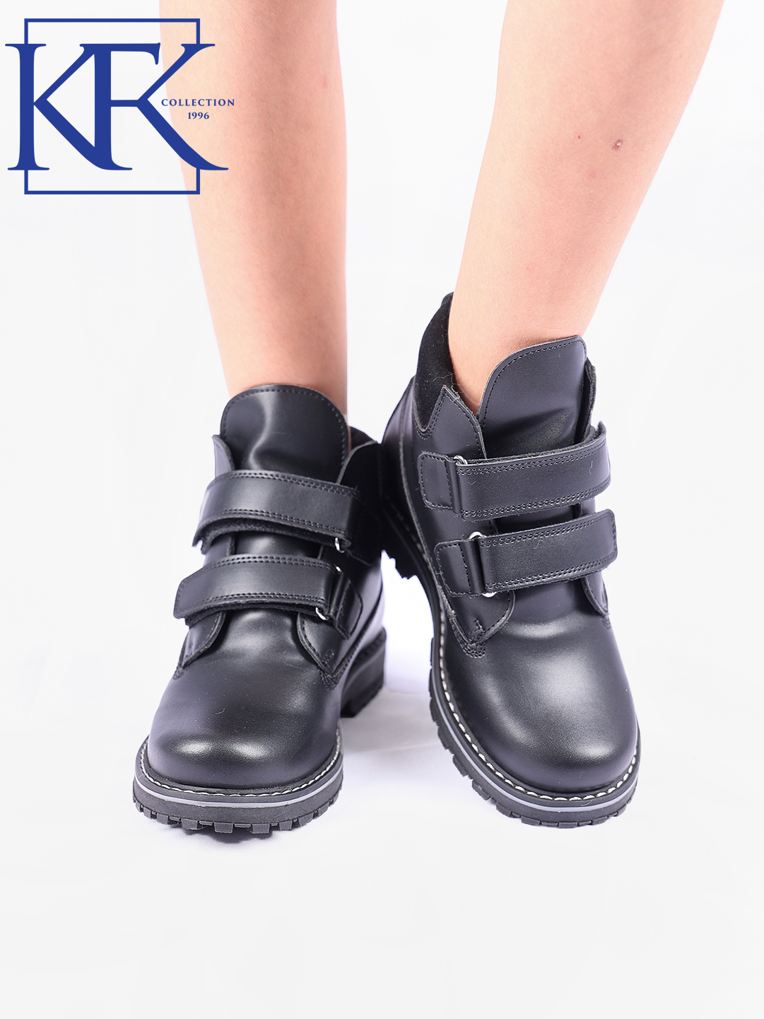 Ichki ishlar vazirligining yalangoch ayol kursantlari suratlari