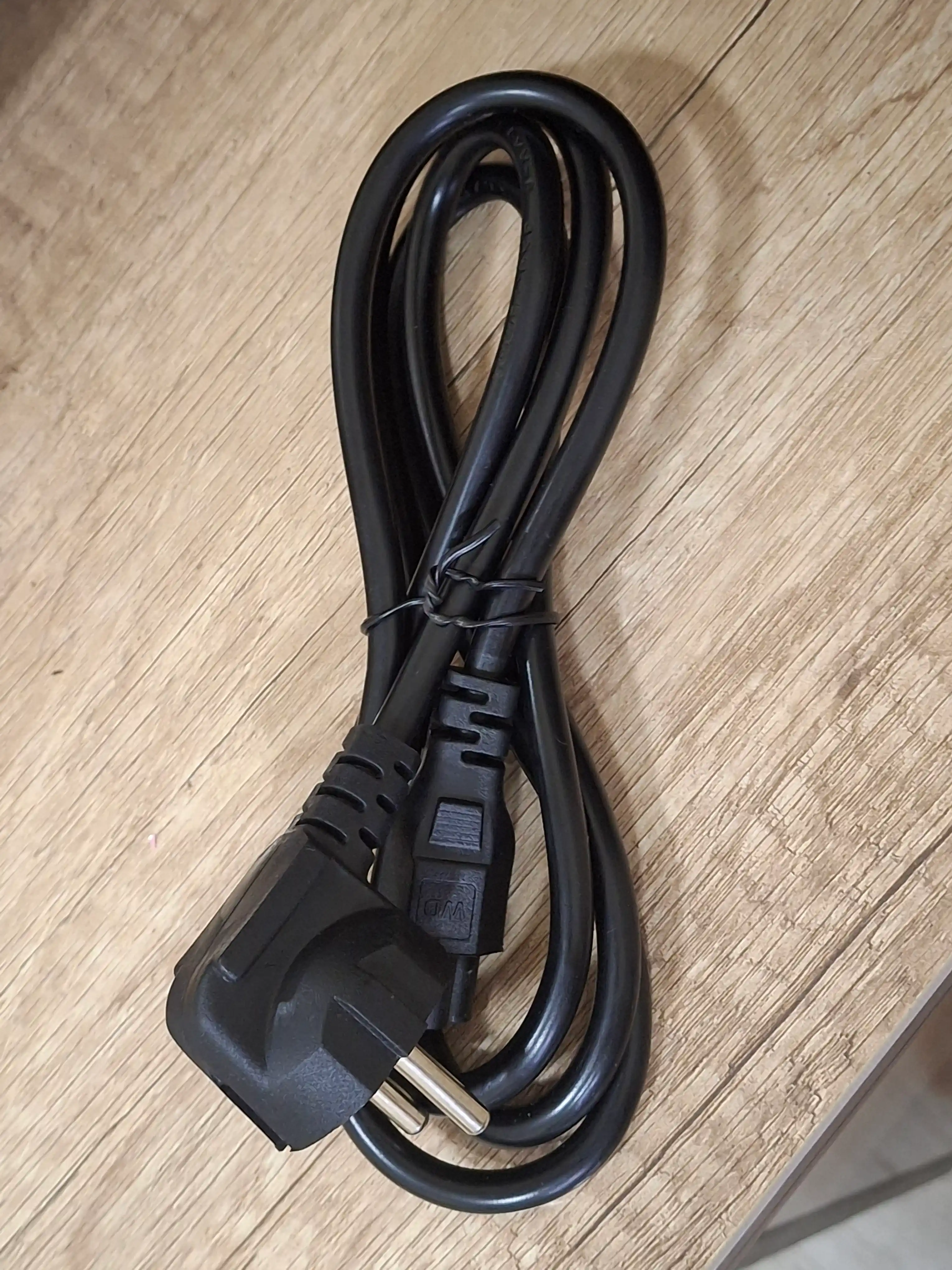 Кабель питания для ноутбука, с заземлением, 1.5 м, IEC C5, 3 pin