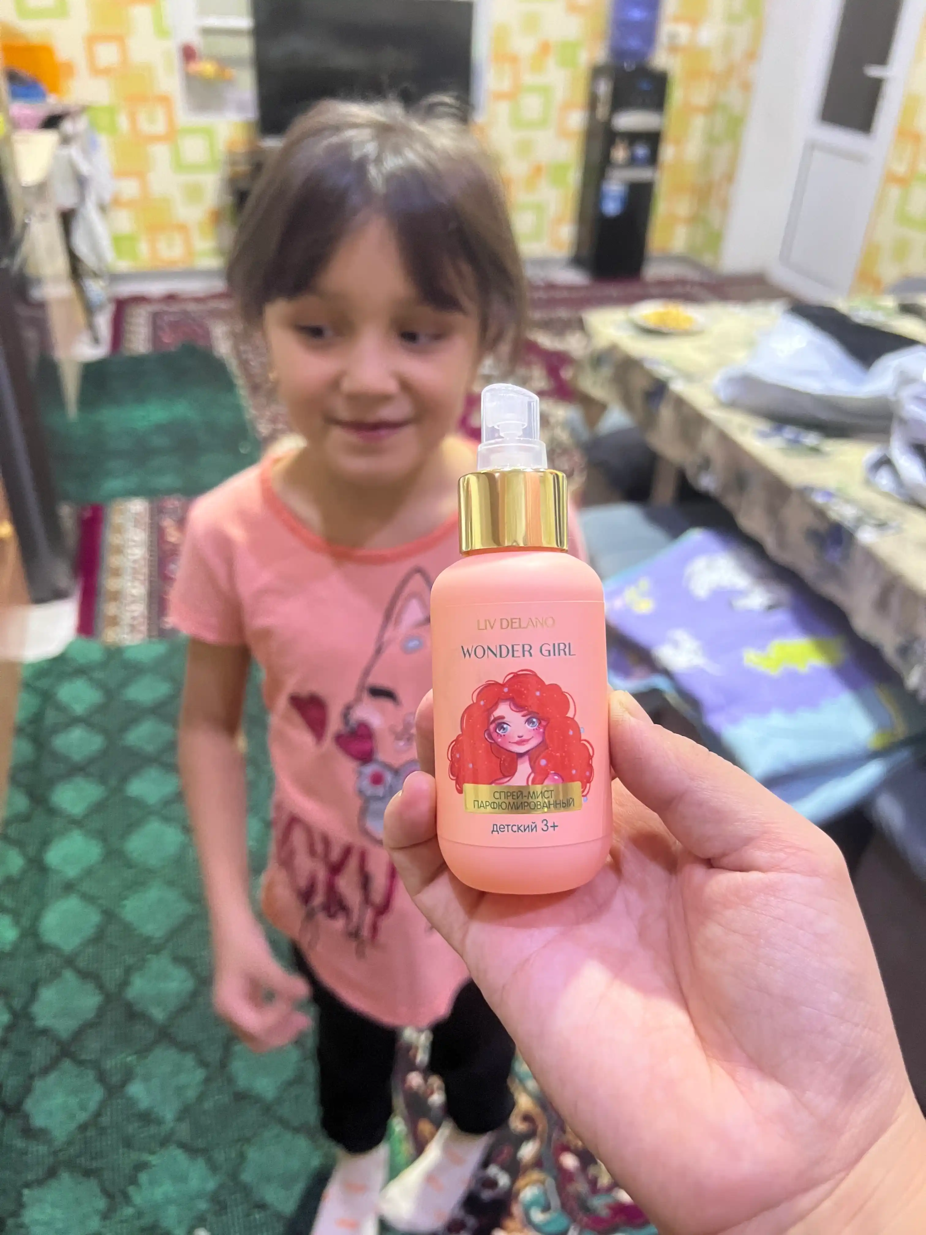 Bolalar uchun parfyumeriyali tana spreyi Liv Delano Wonder Girl, 3+, 100 ml