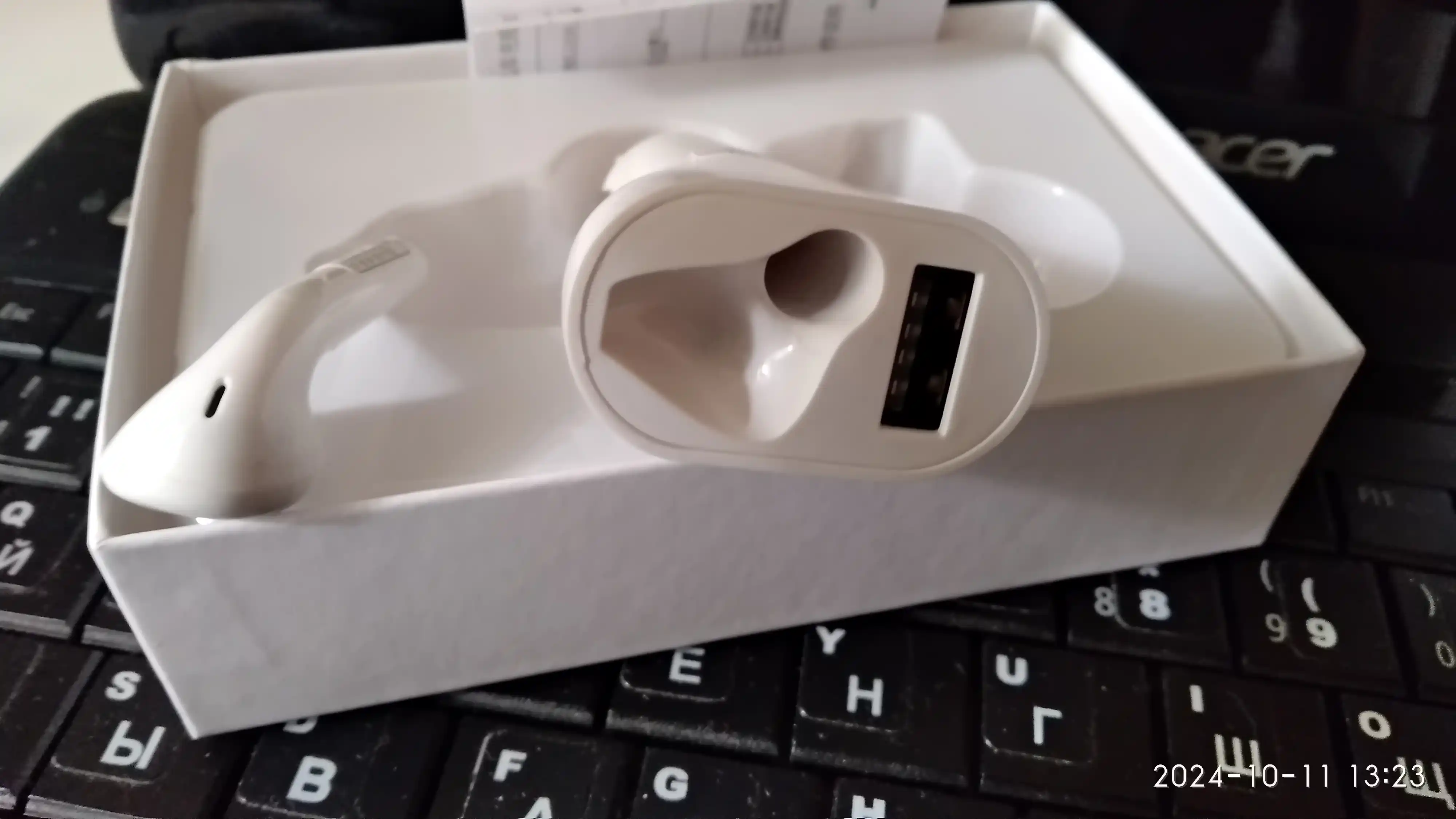 2-si 1-da avtomobil zaryadlovchi, USB port va naushnik, bluetooth eshitish vositasi