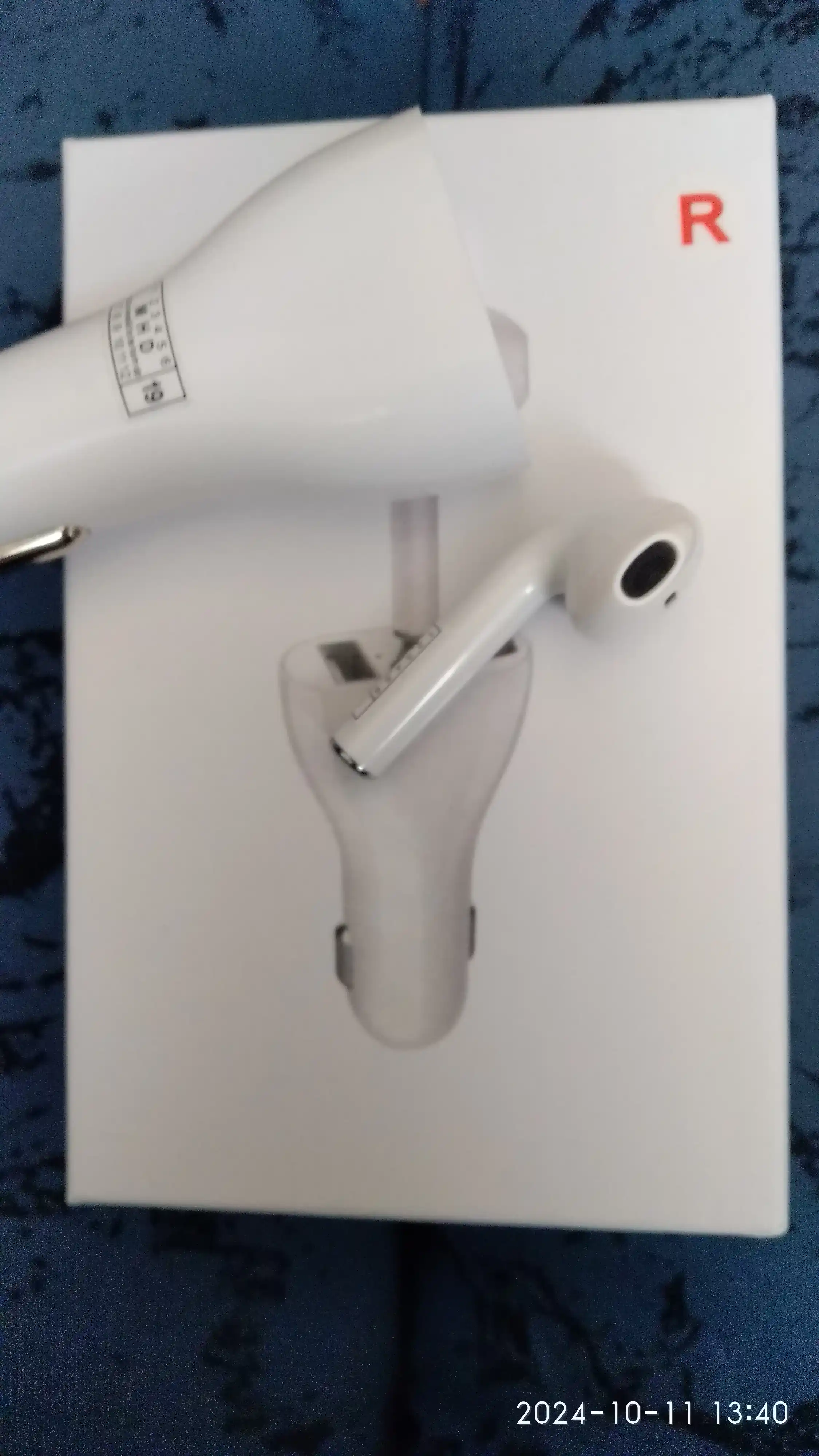 2-si 1-da avtomobil zaryadlovchi, USB port va naushnik, bluetooth eshitish vositasi
